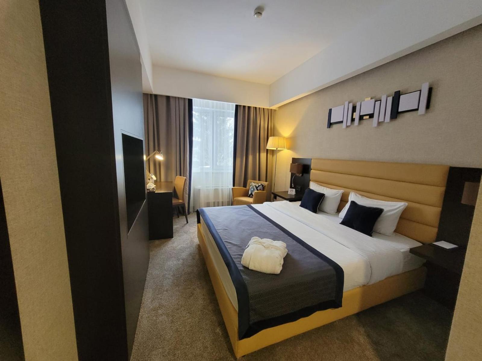 Superior King Room photo 1