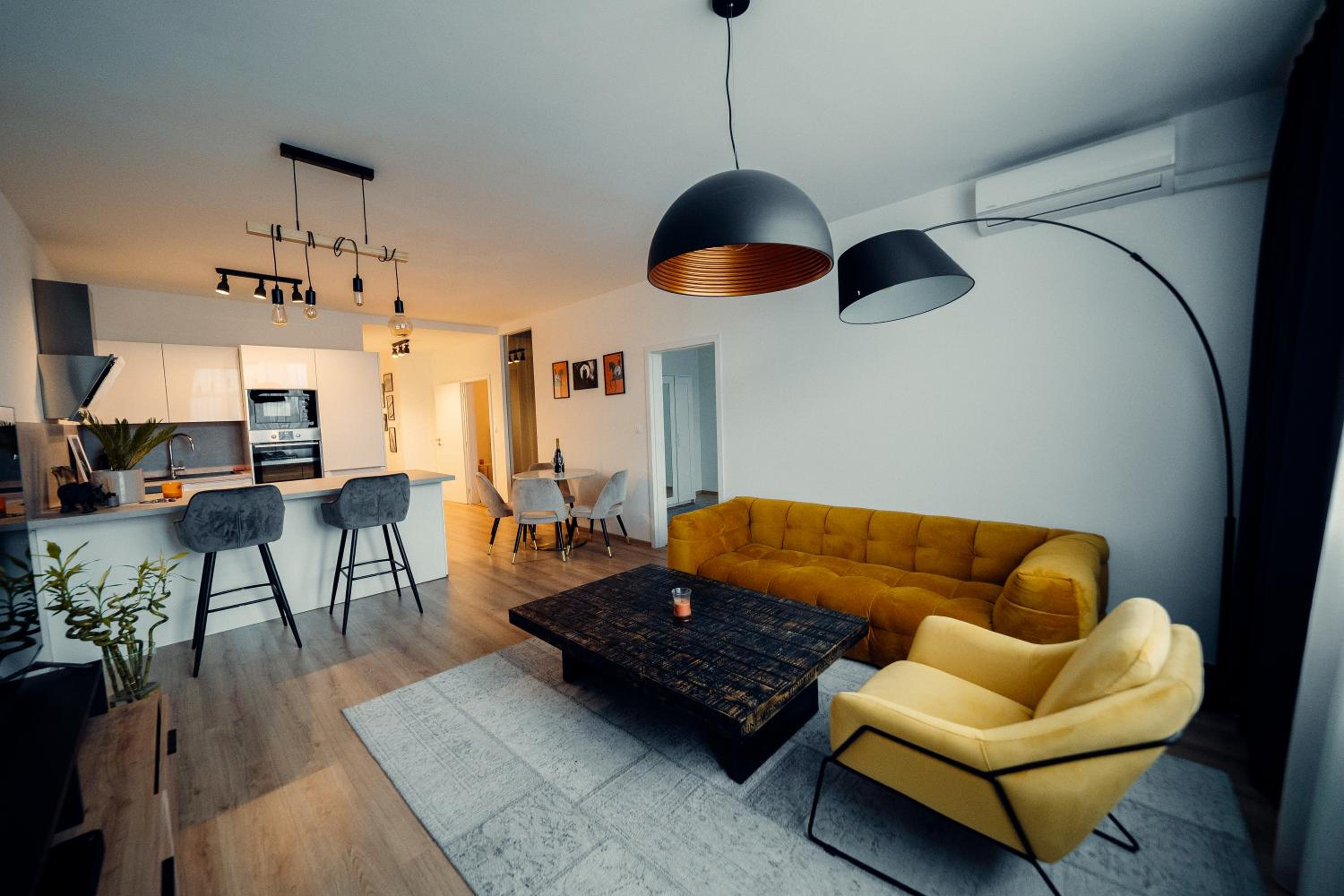 Premium Quadruple Room - Photo 16