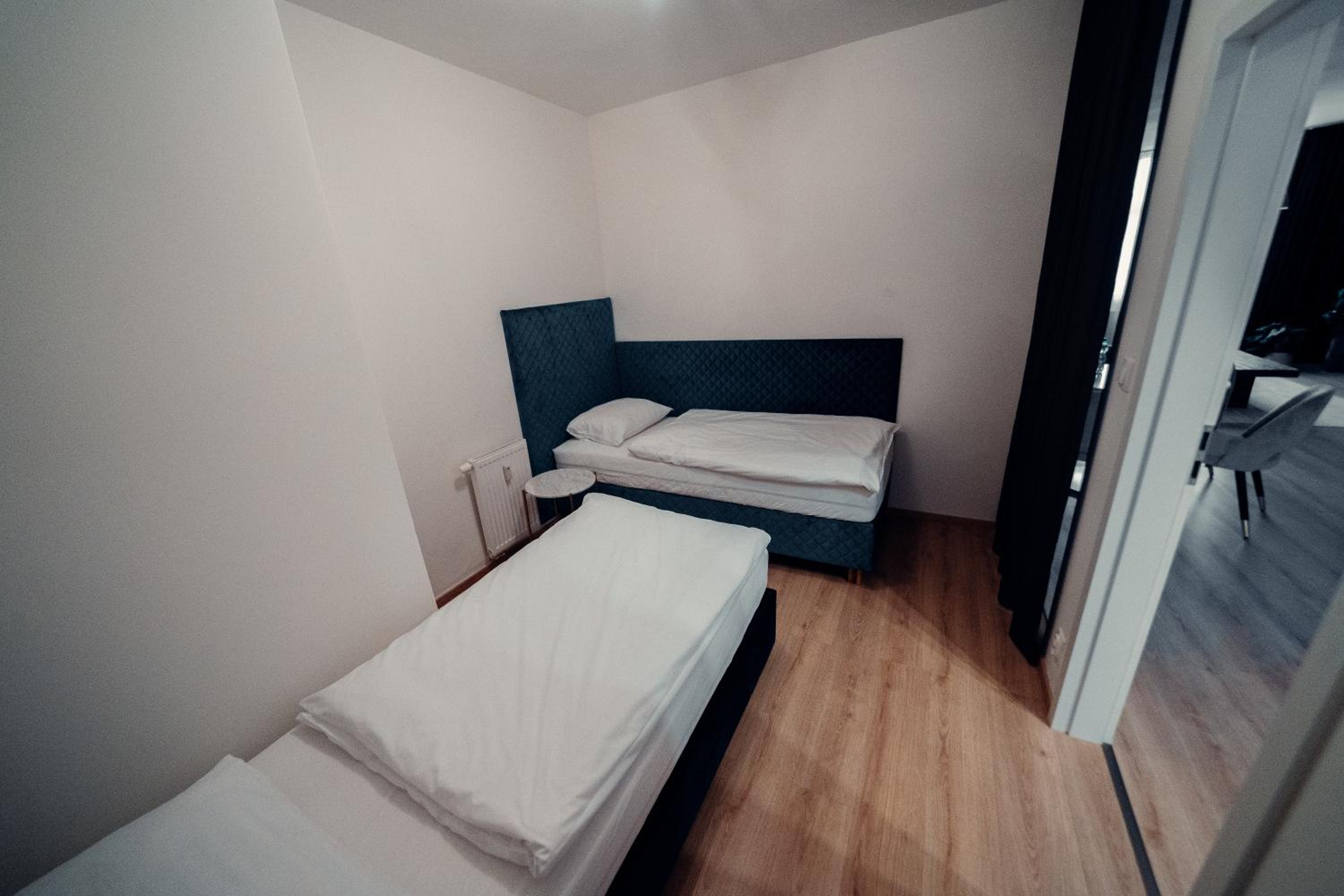 Premium Quadruple Room - Photo 9