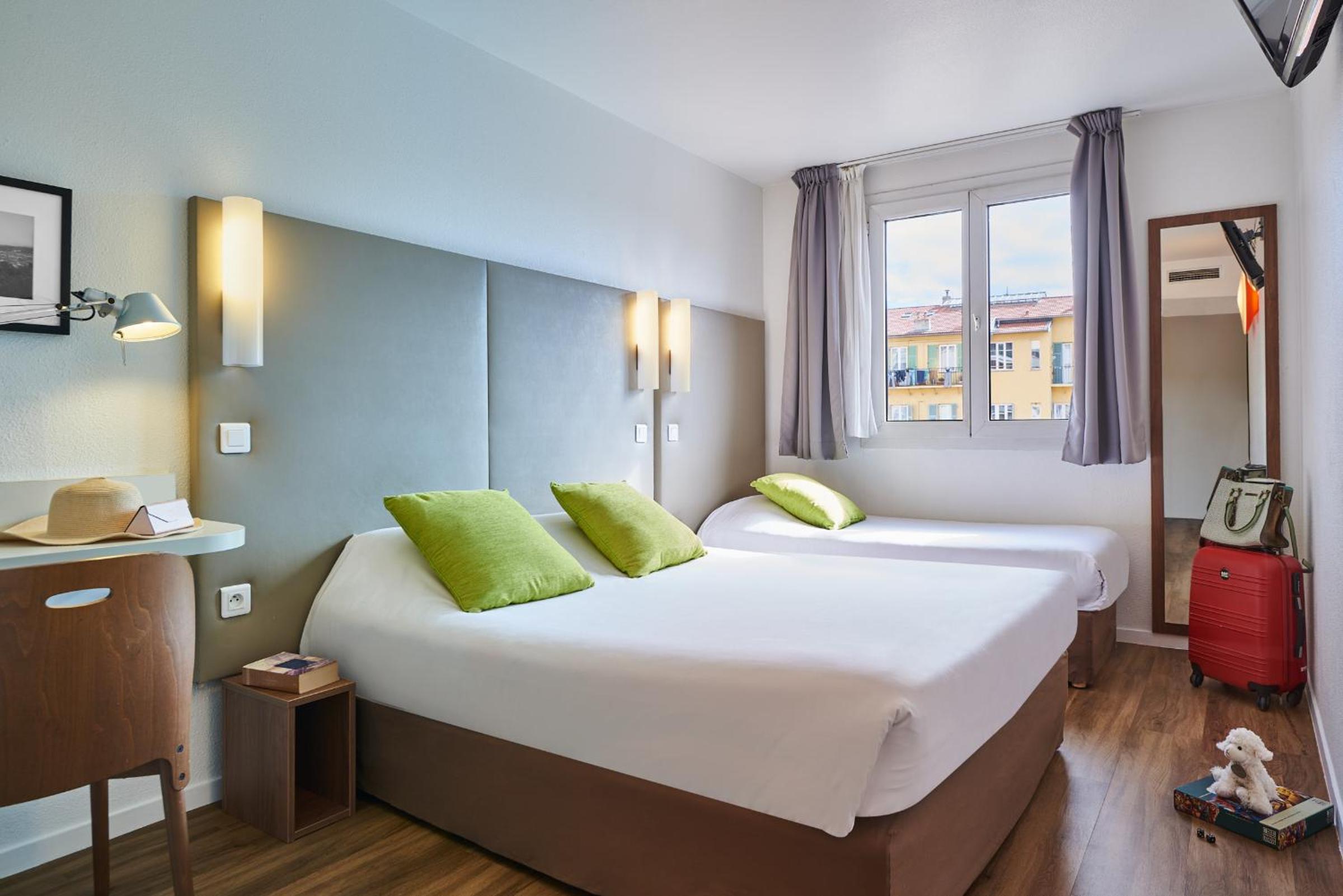 Triple Room with Double Bed - Photo 5