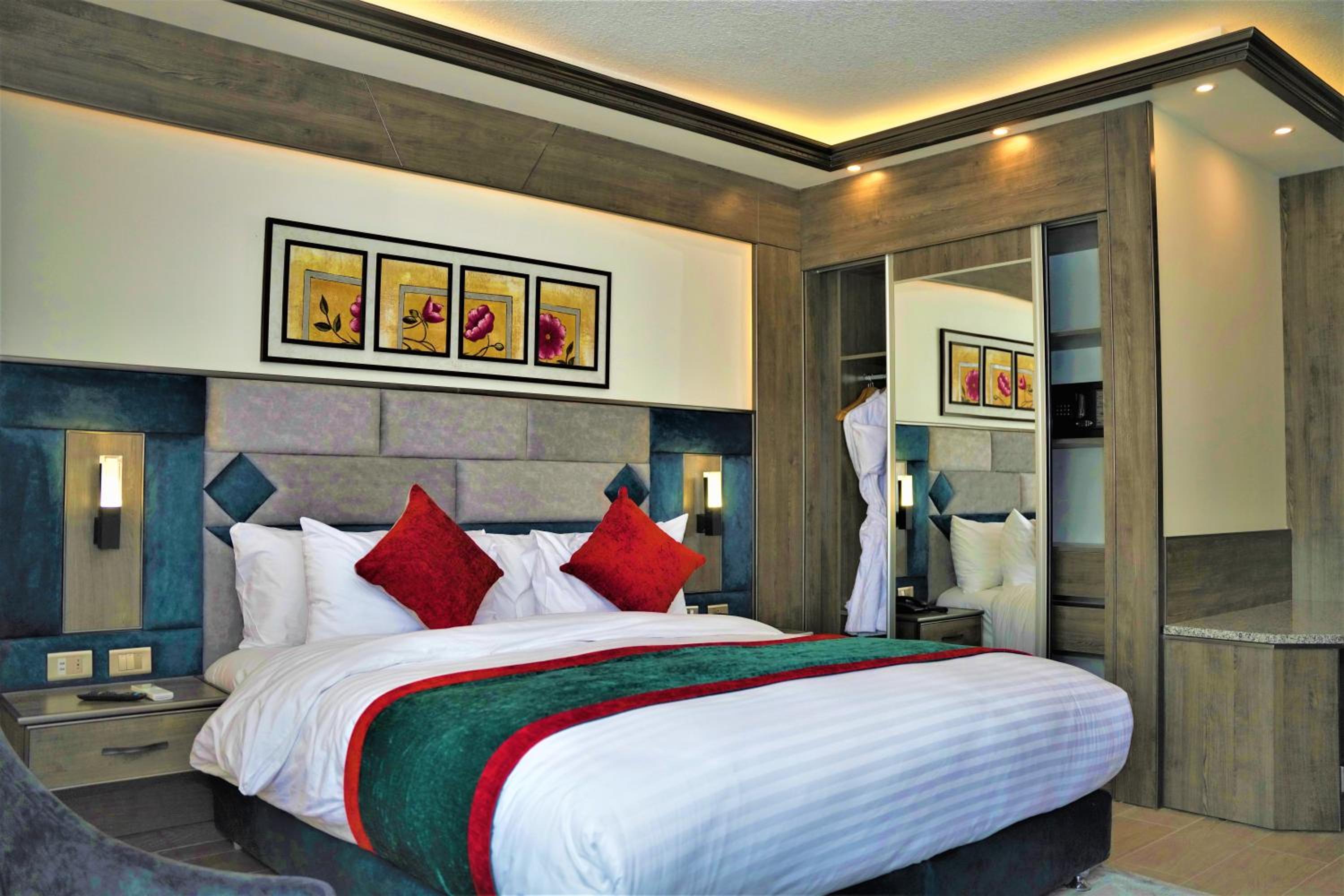 Presidential Suite photo 3