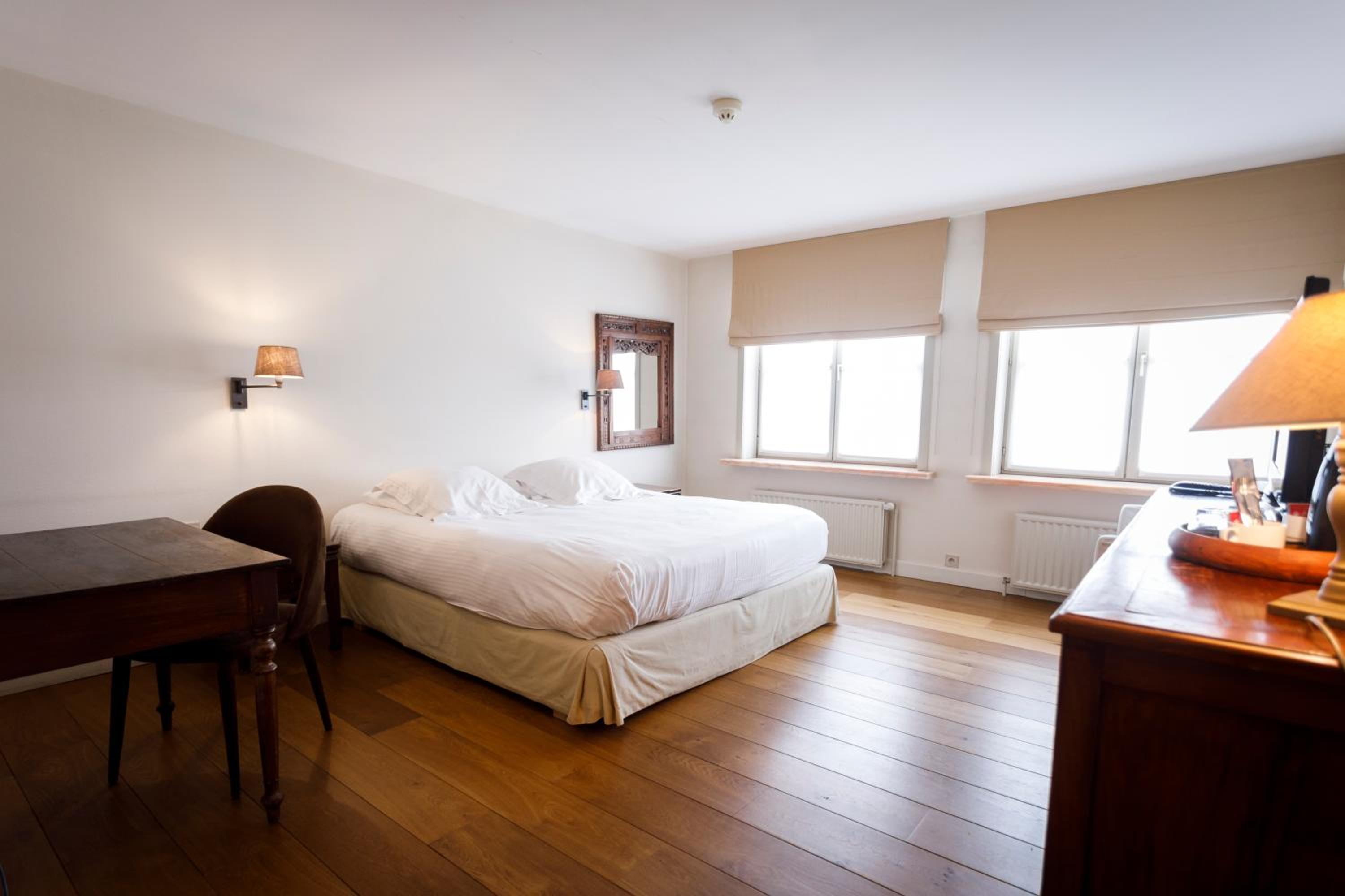 Deluxe Queen Room photo 3