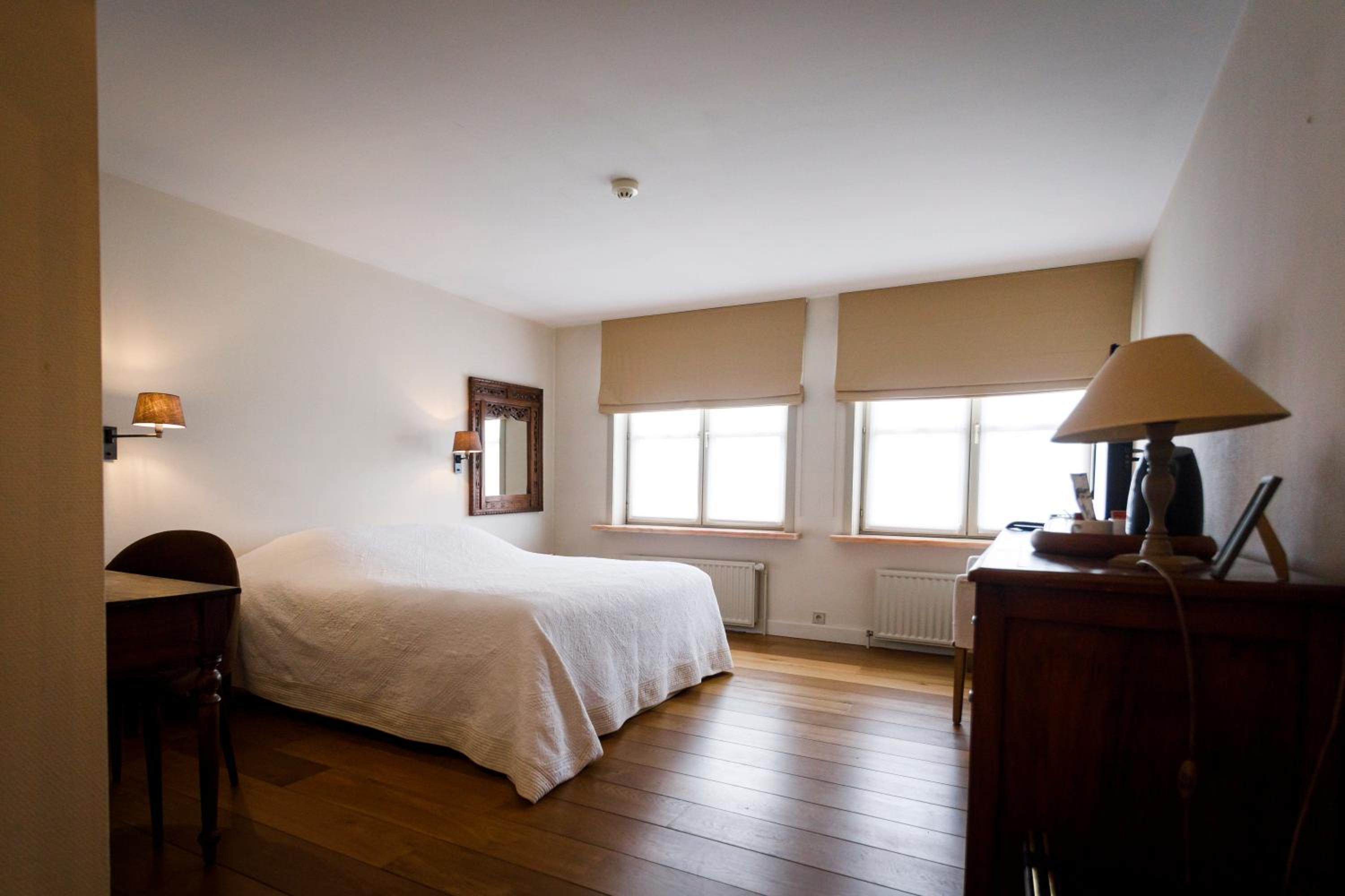 Deluxe Queen Room photo 2