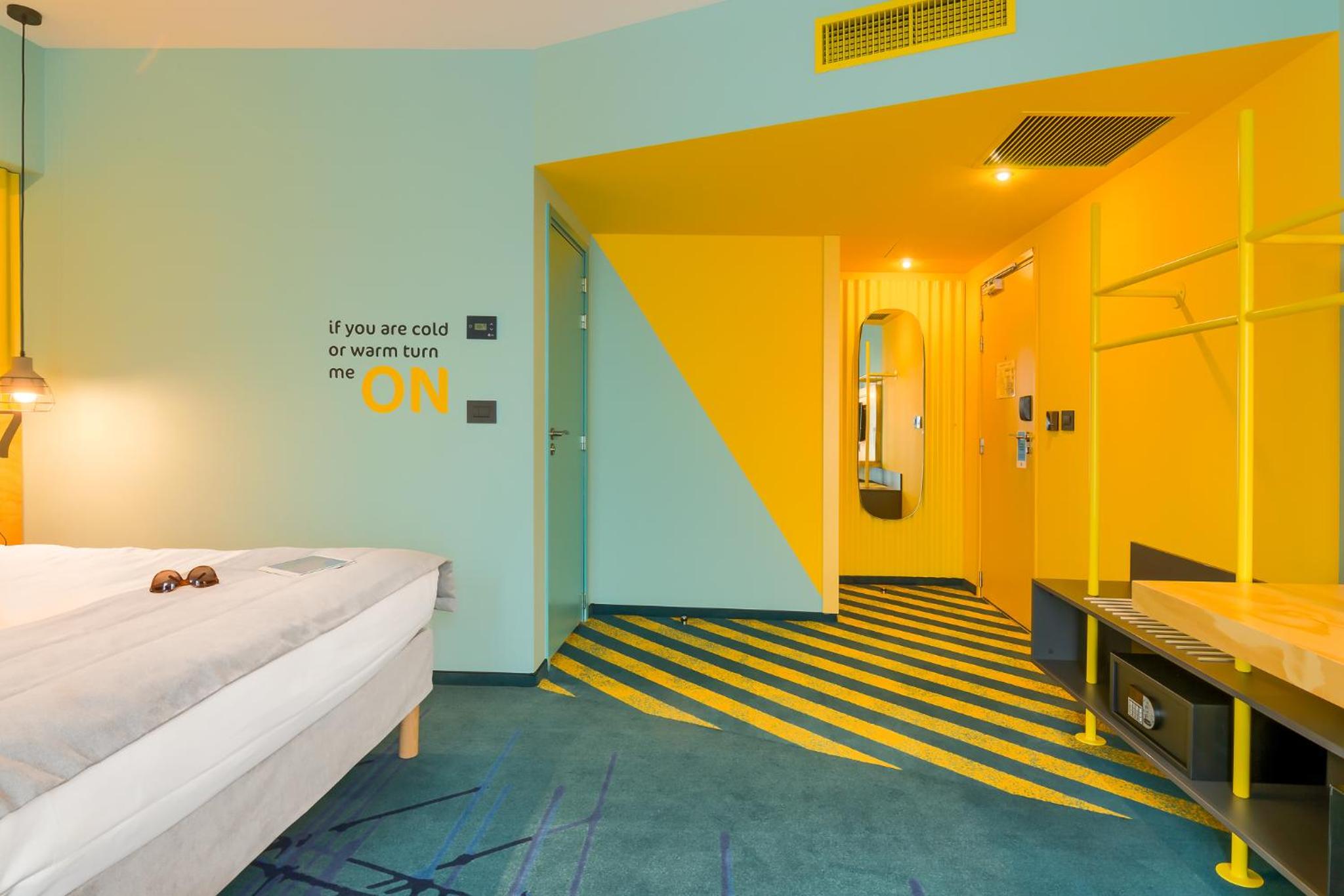 Premium Double Room photo 2