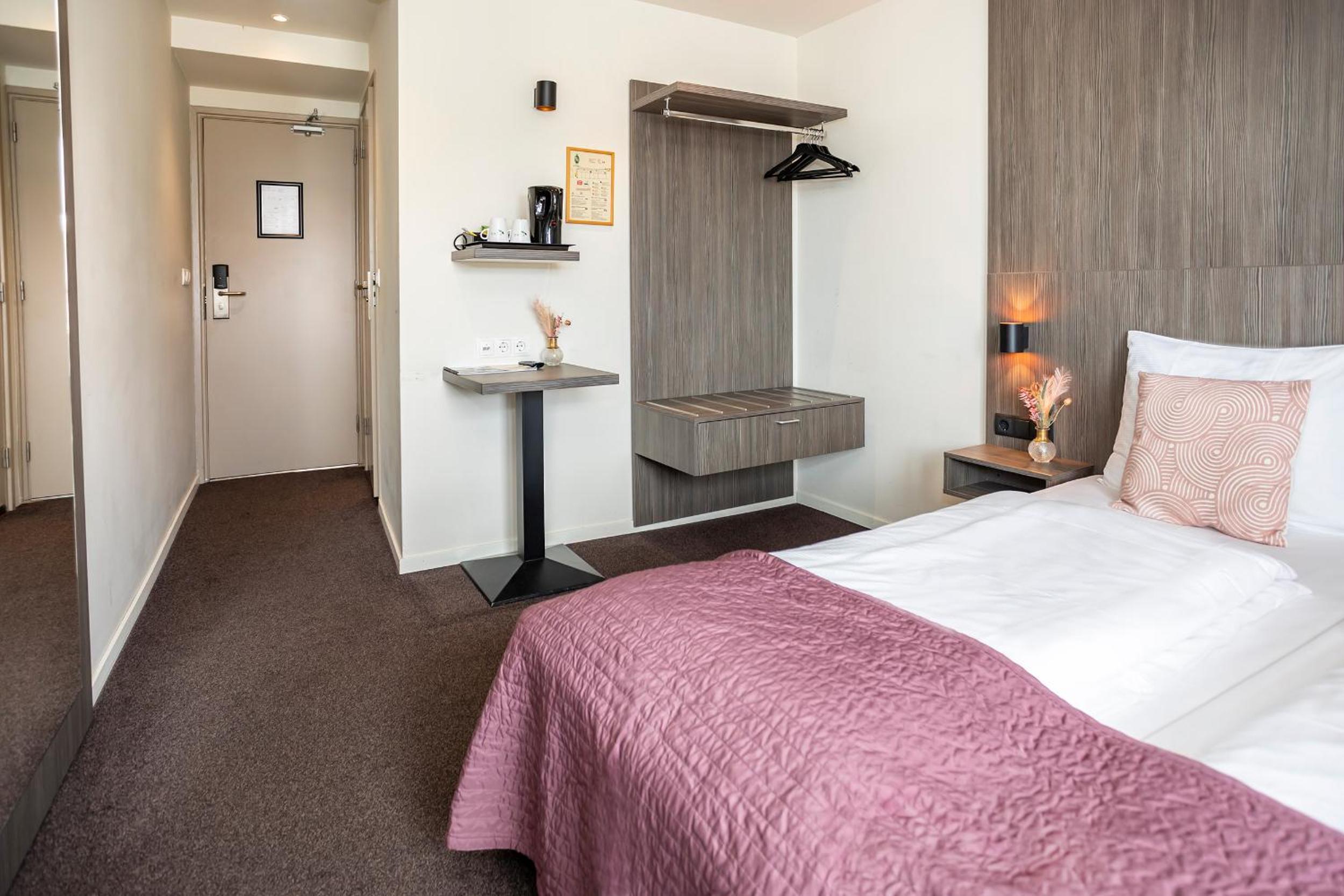 Comfort Double Room - Photo 4