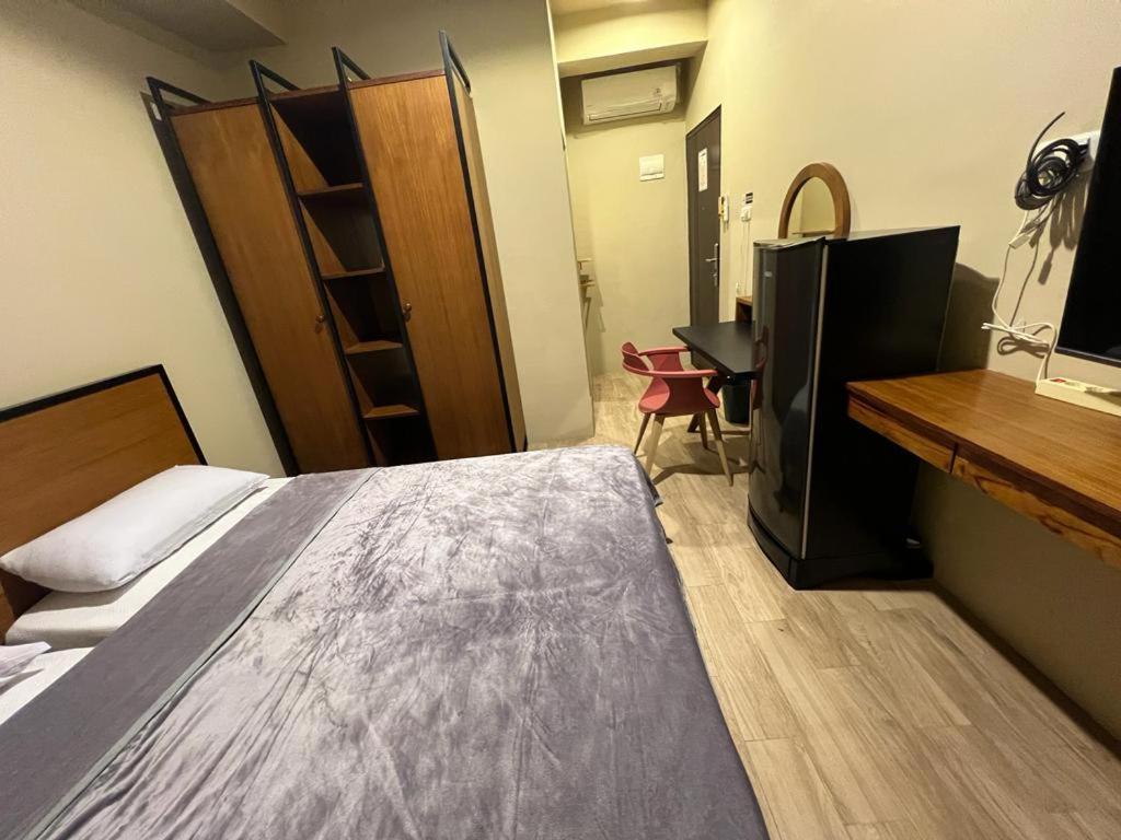 Twin Room - Photo 4