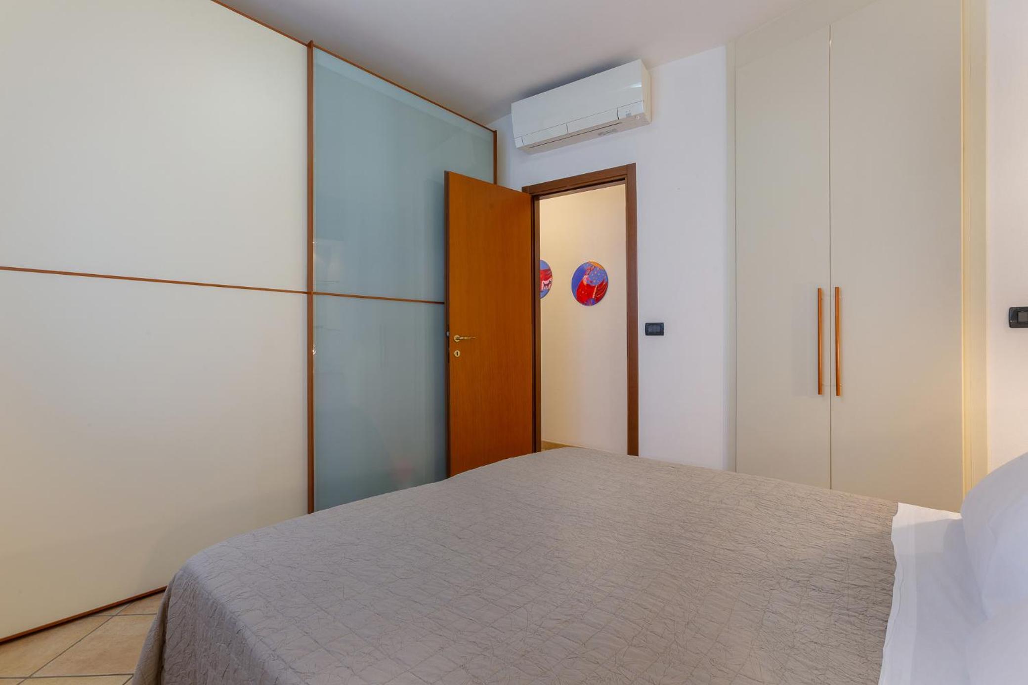 Two-Bedroom Apartment photo 2