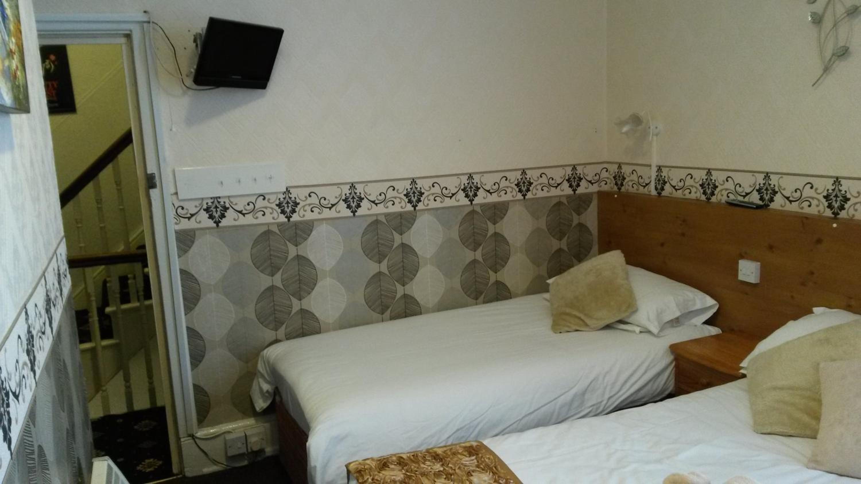 Double Room with Shower