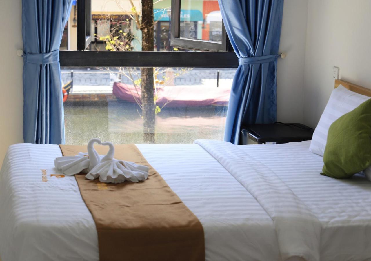 Double Room with Lake View