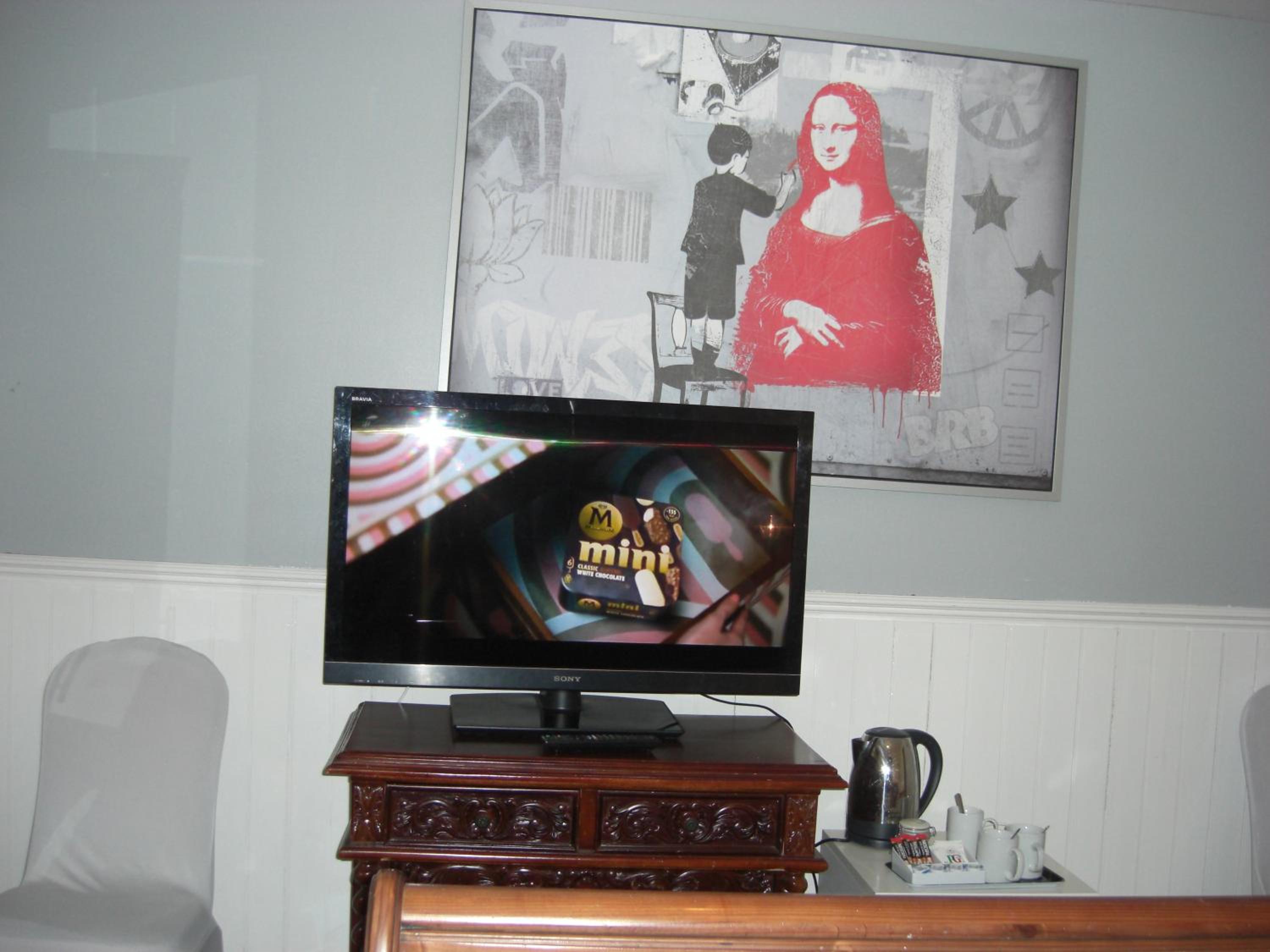 Double or Twin Room - Photo 2