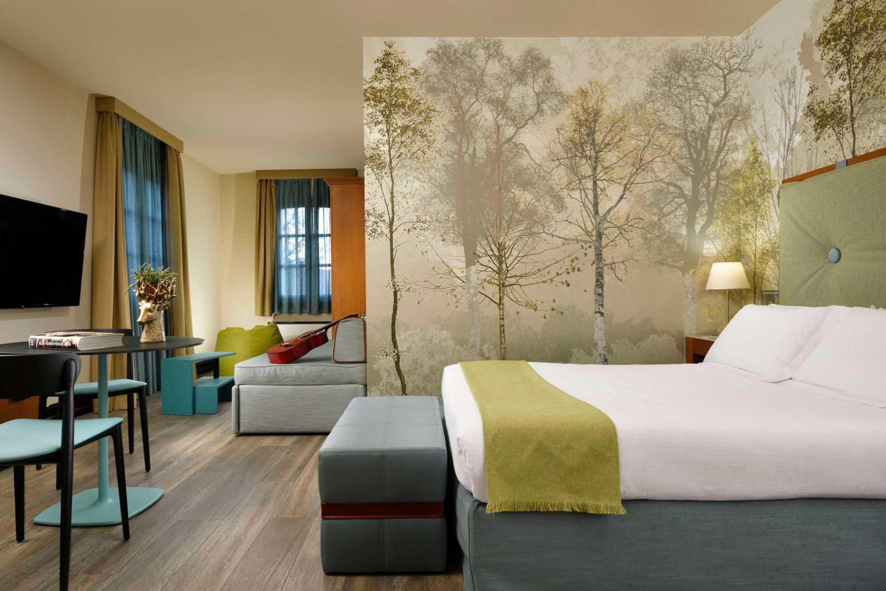 Executive Queen Room - Photo 3