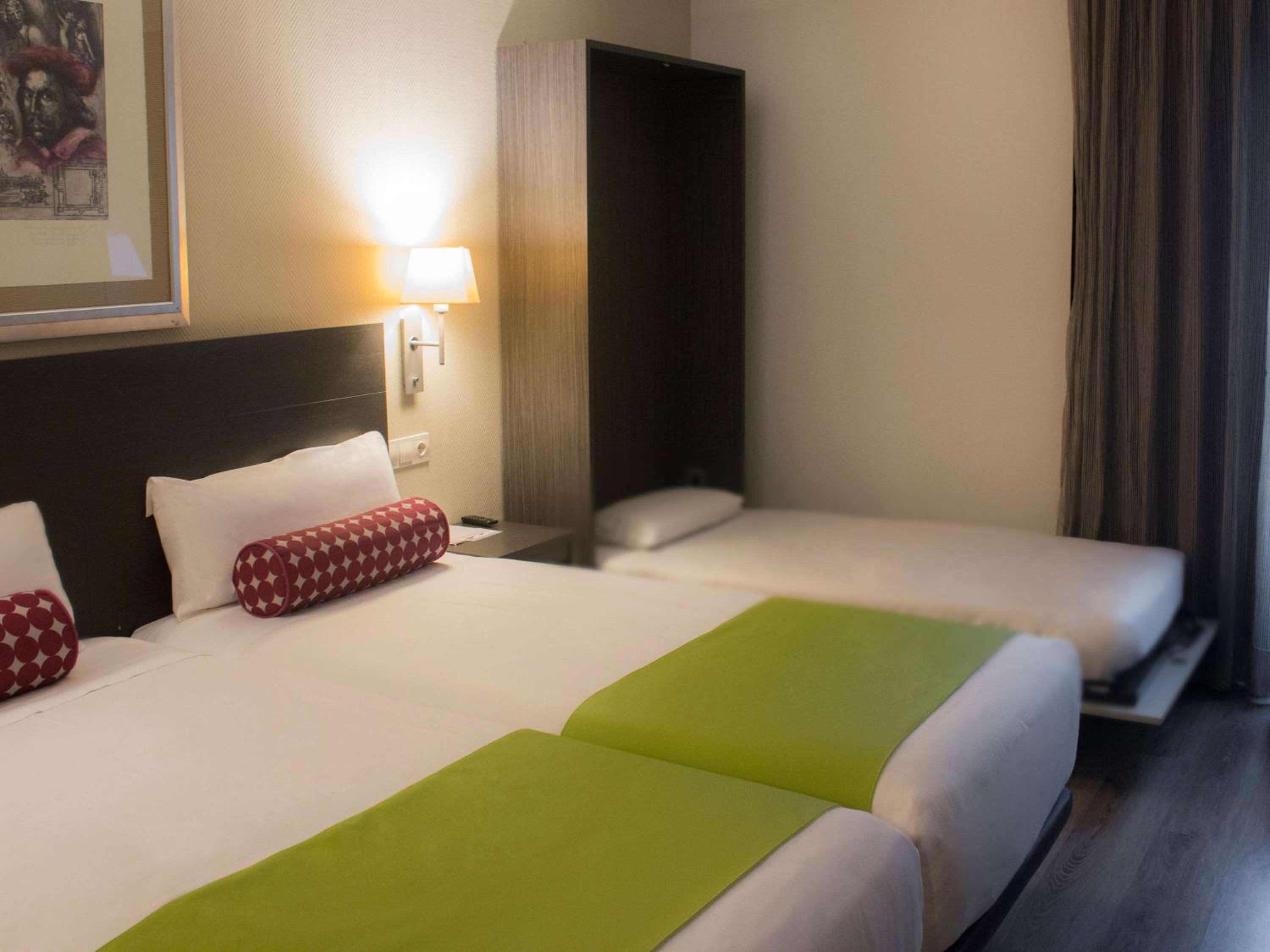 Superior Double or Twin Room - Photo 8