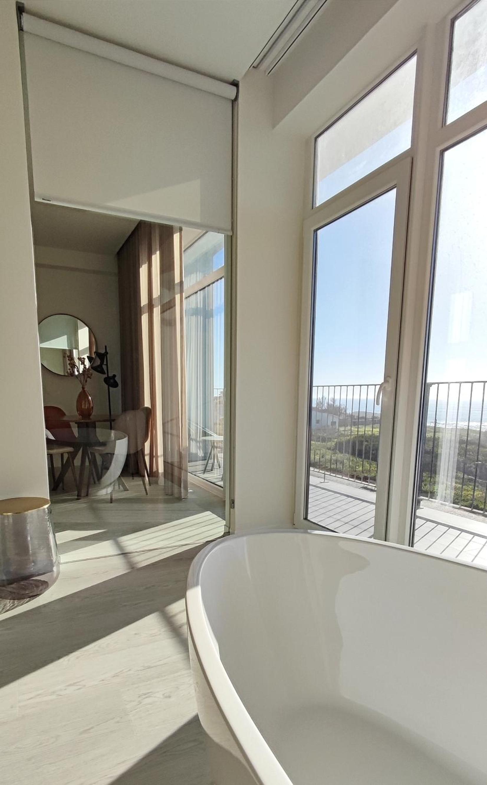 Master Suite with Sea View - Photo 5