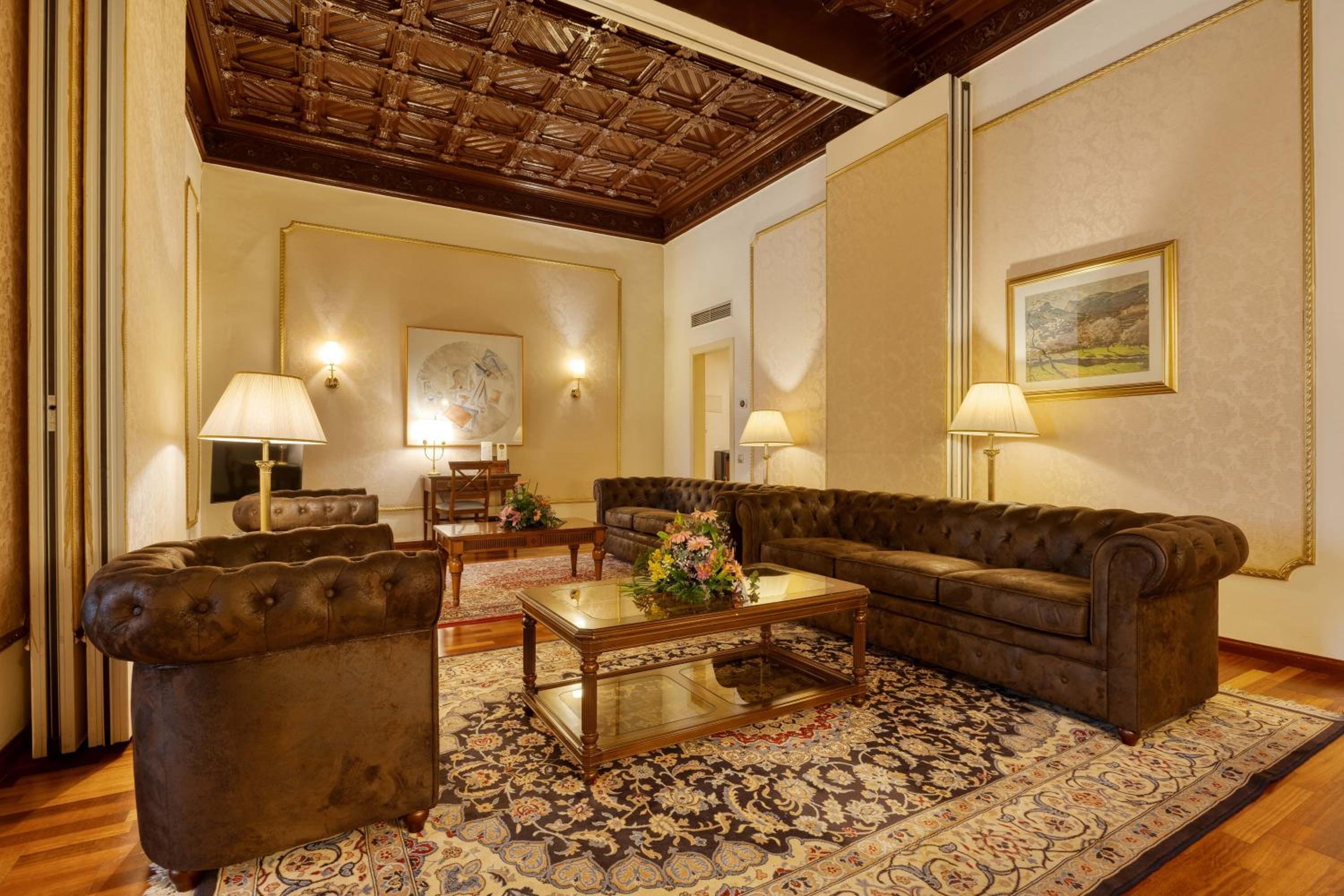 Two-Bedroom Suite photo 2
