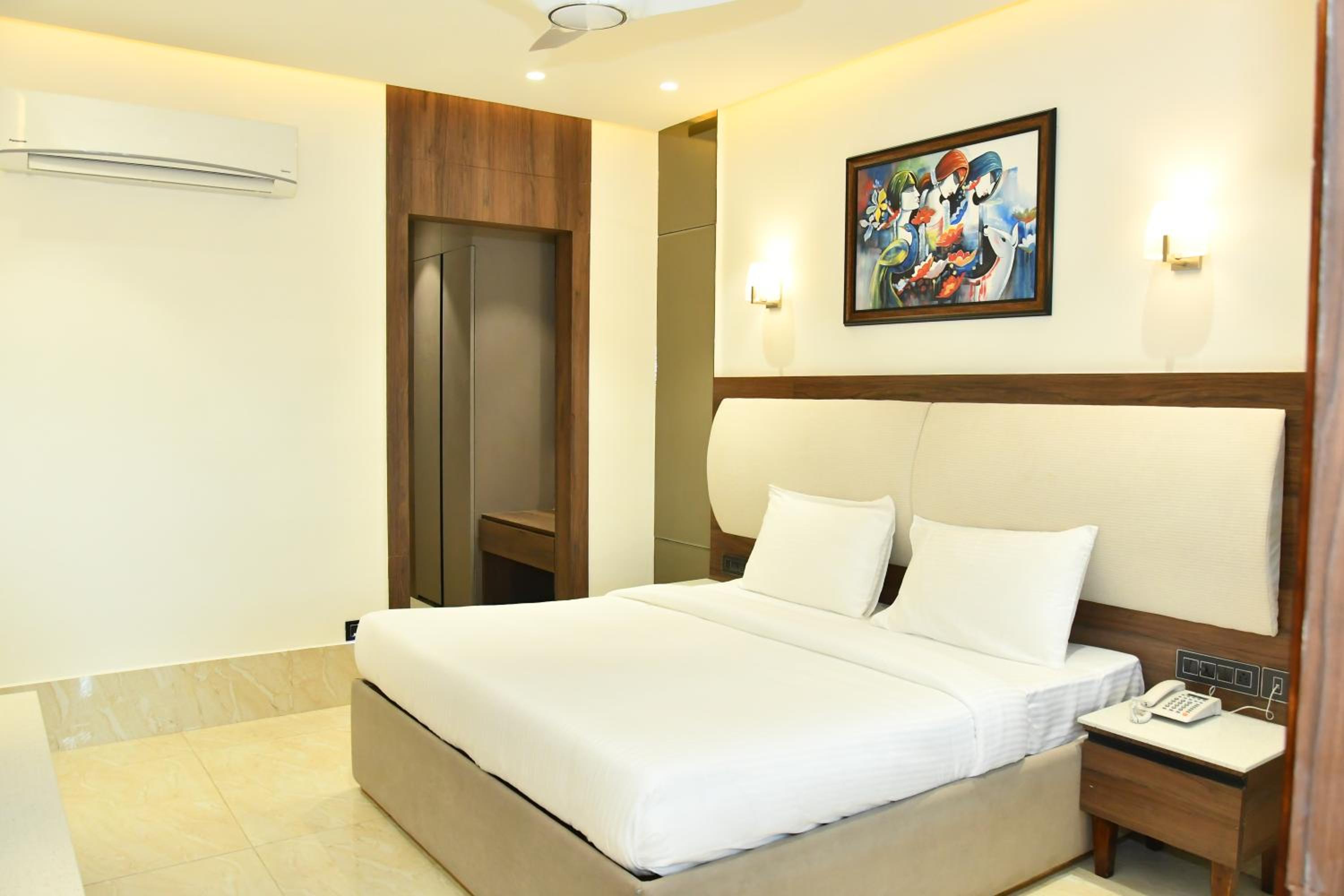 Deluxe Double Room photo 1