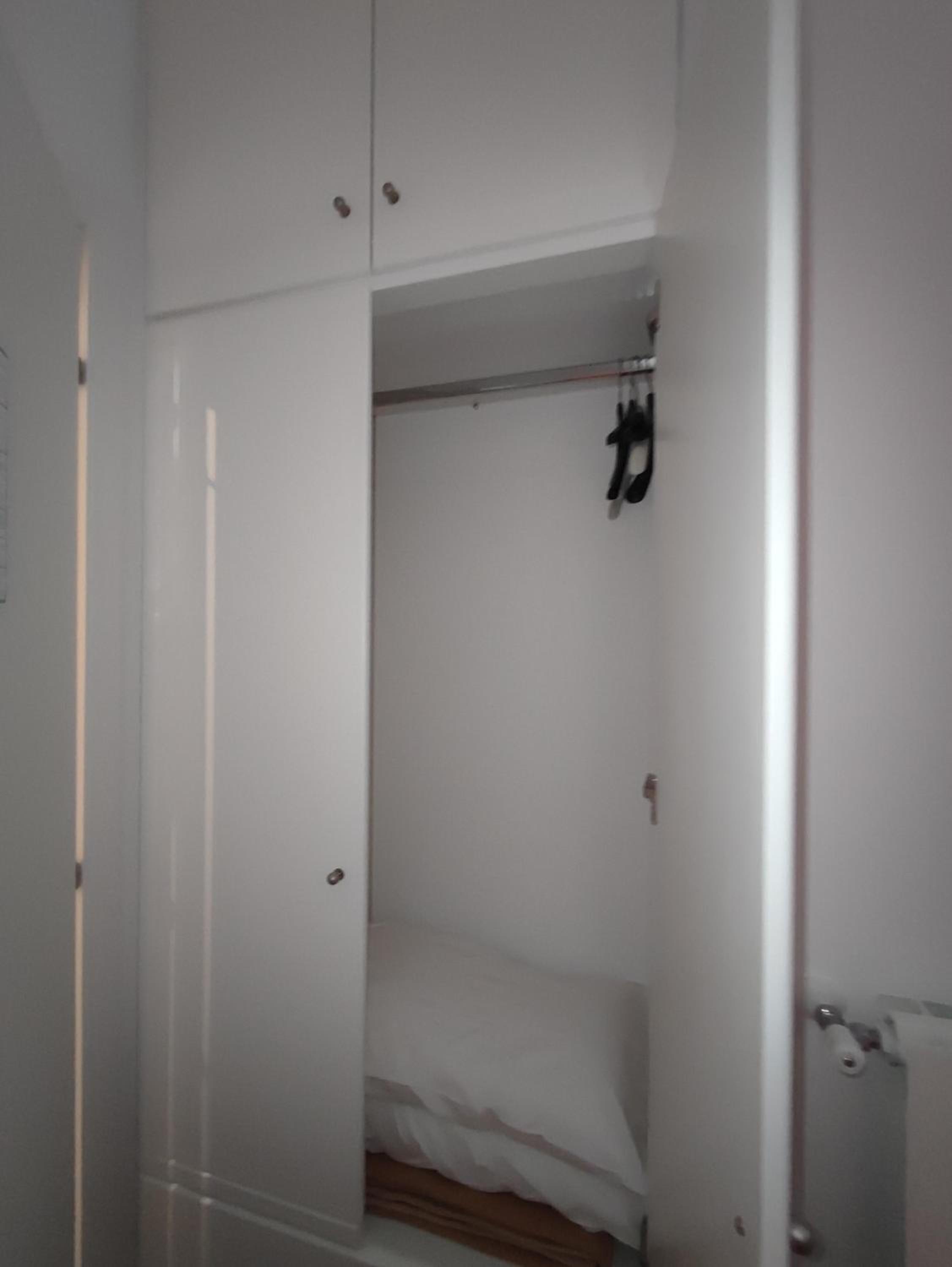 Triple Room With Private Bathroom