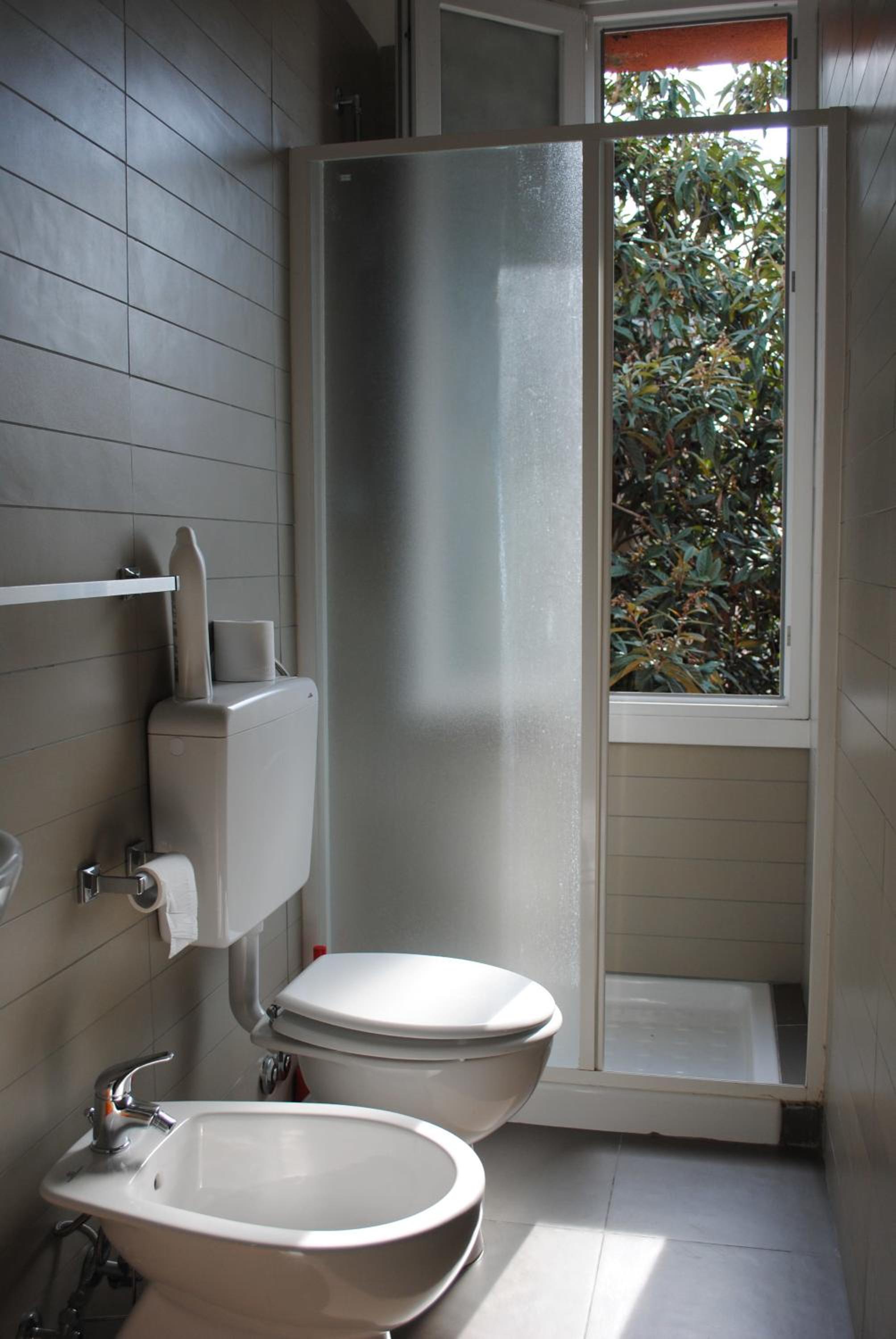 Economy Quadruple Room with Shared Bathroom photo 1