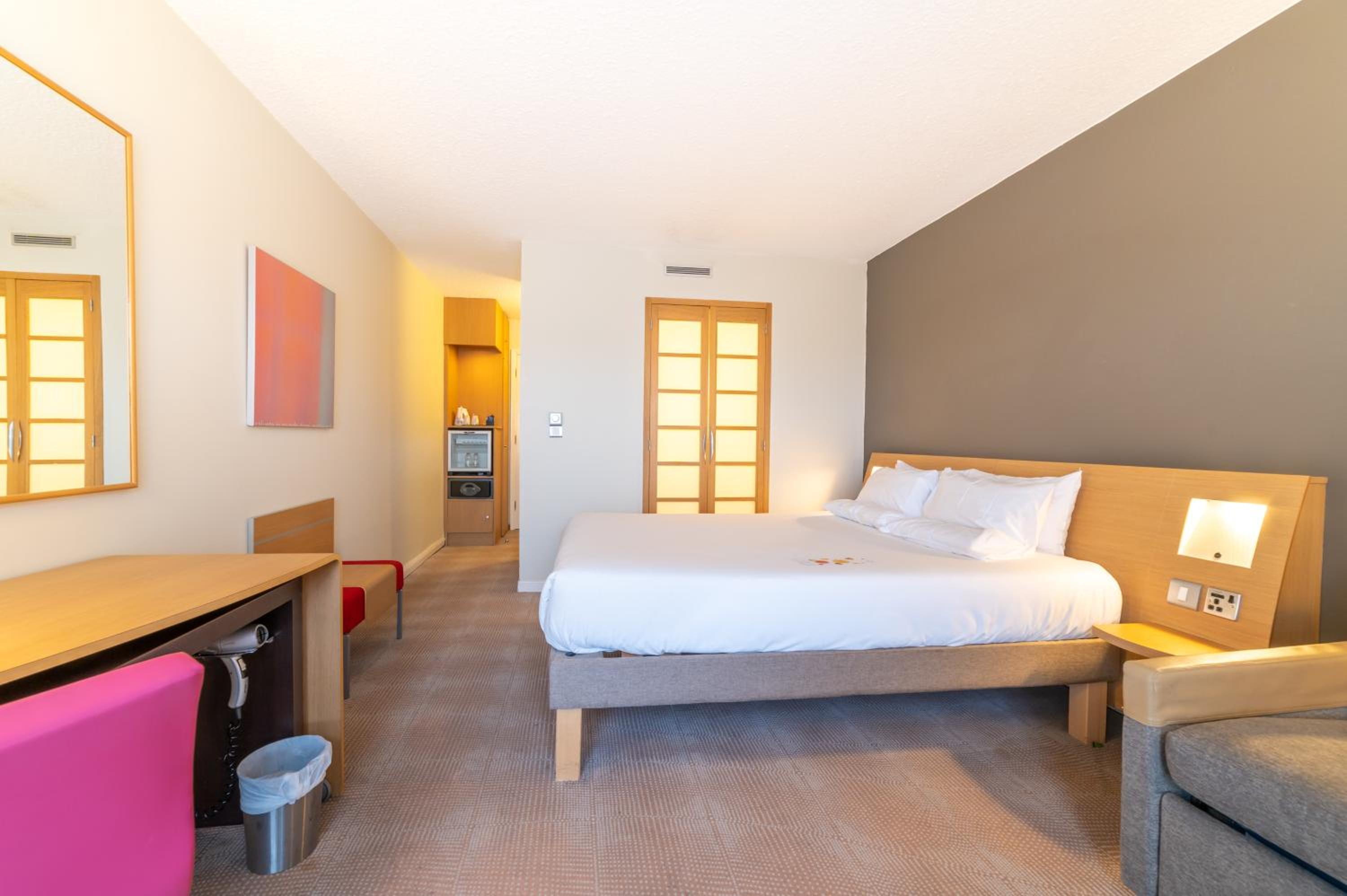 Superior Room - Photo 7