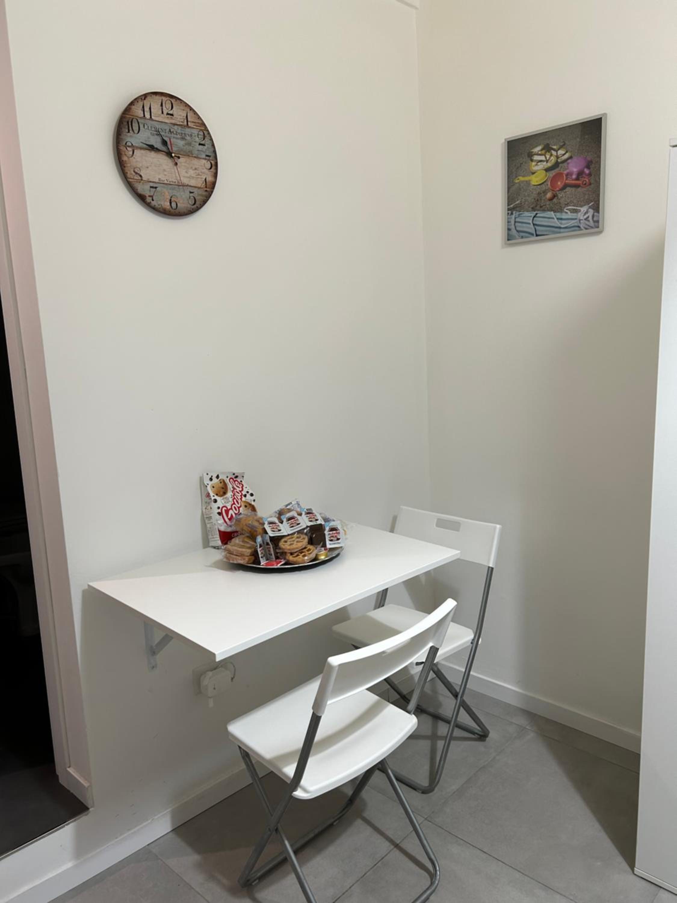 Double Room - Photo 12