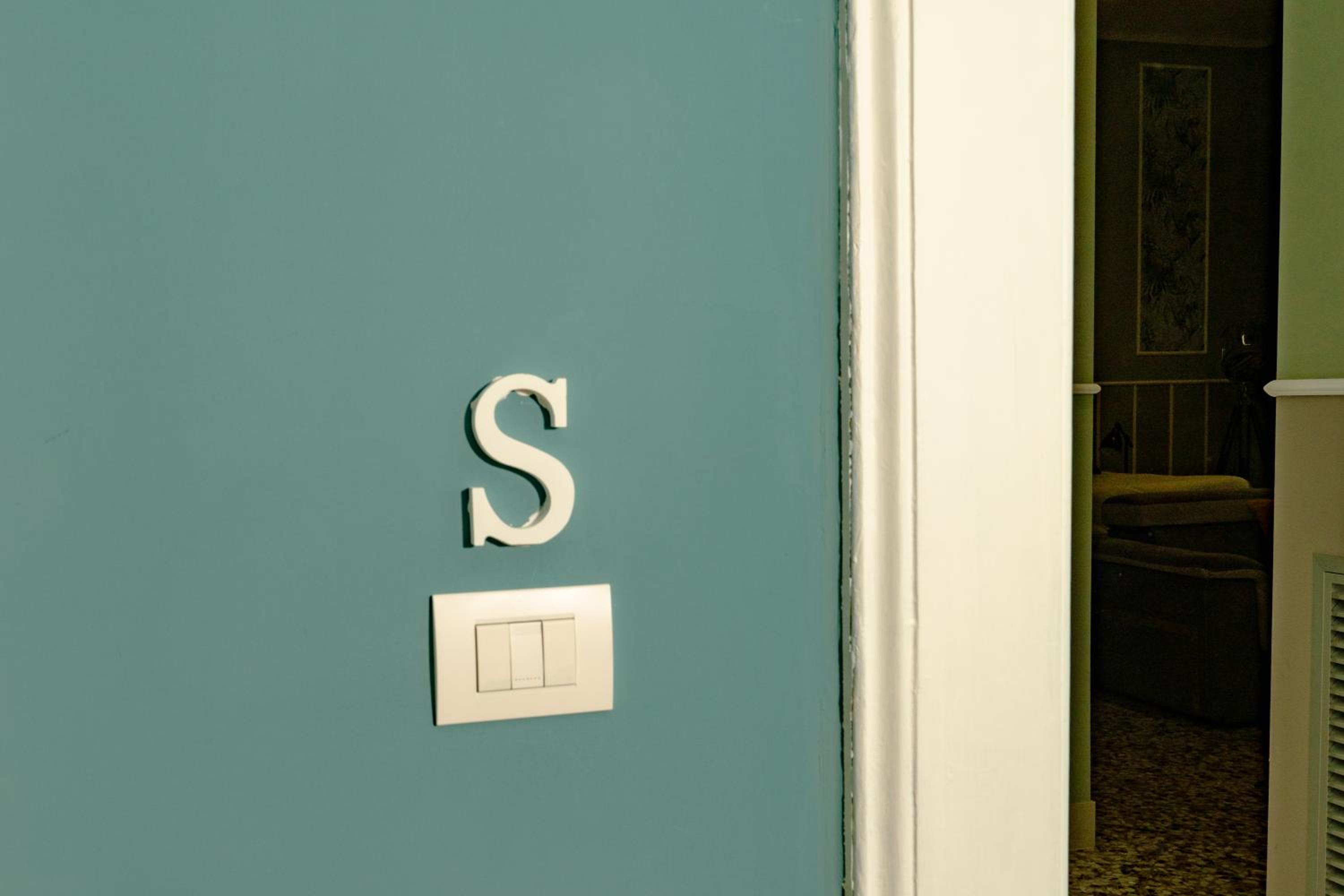 Superior Quadruple Room - Photo 12