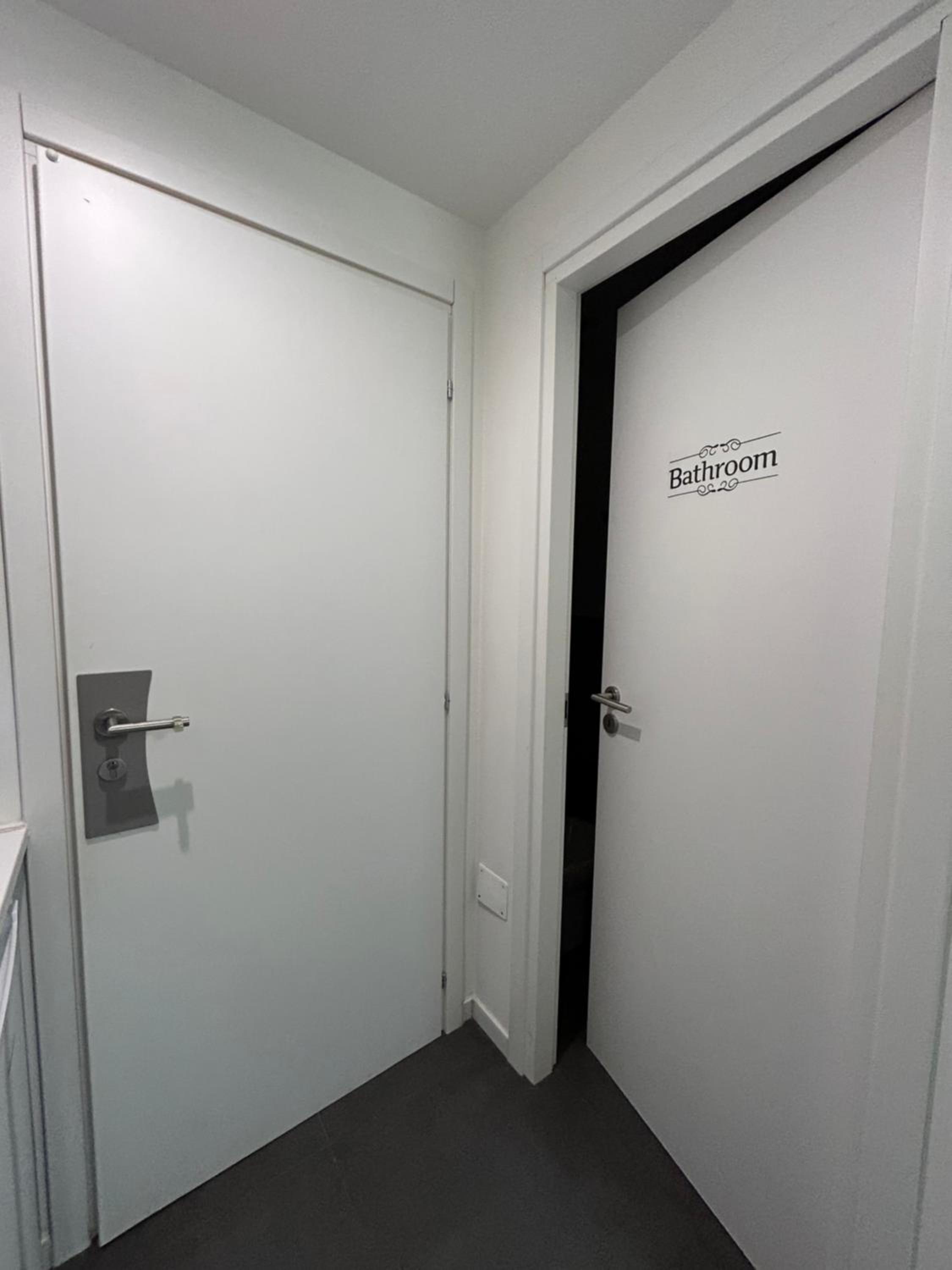 Double Room - Photo 10