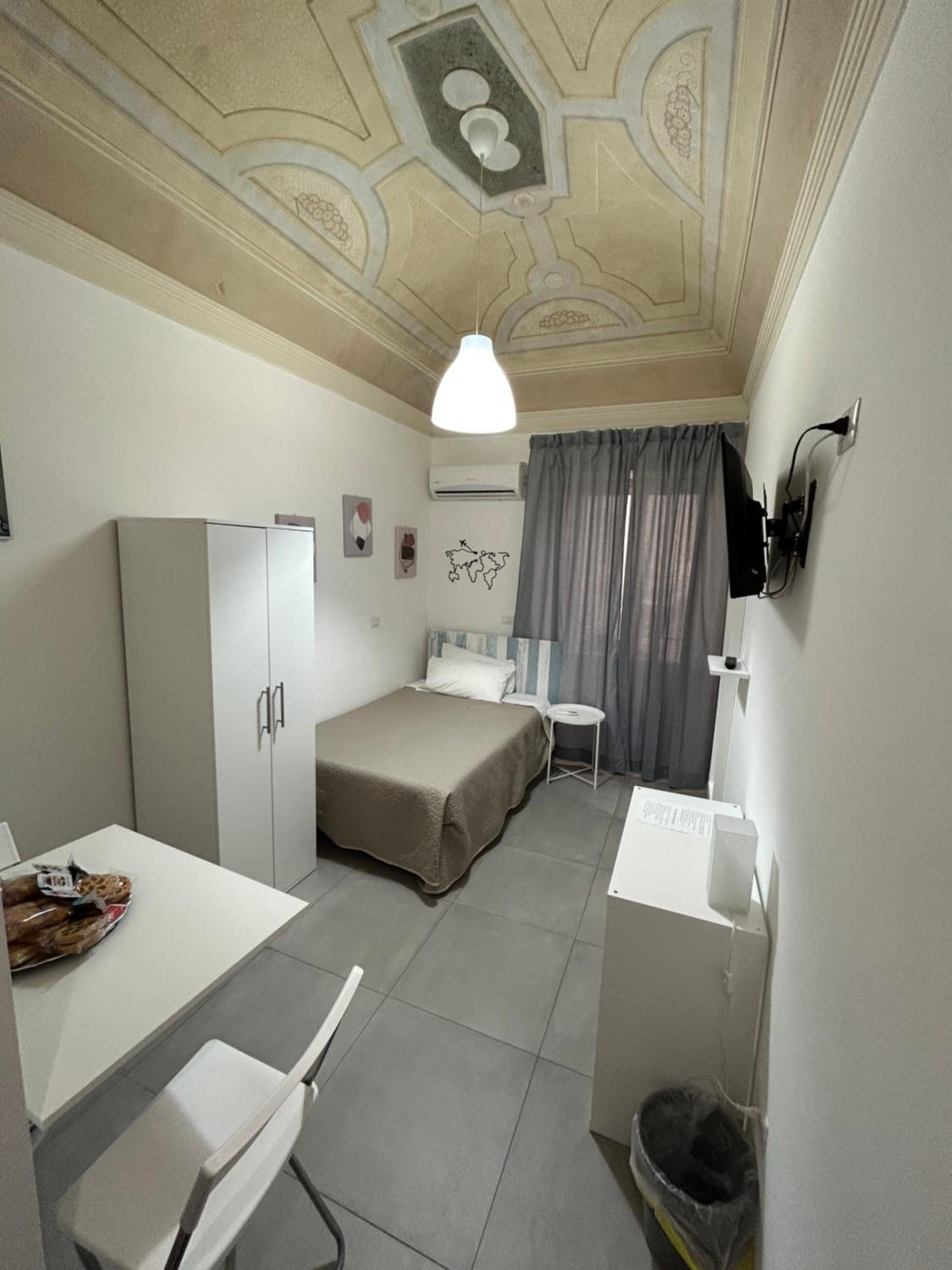Double Room - Photo 1
