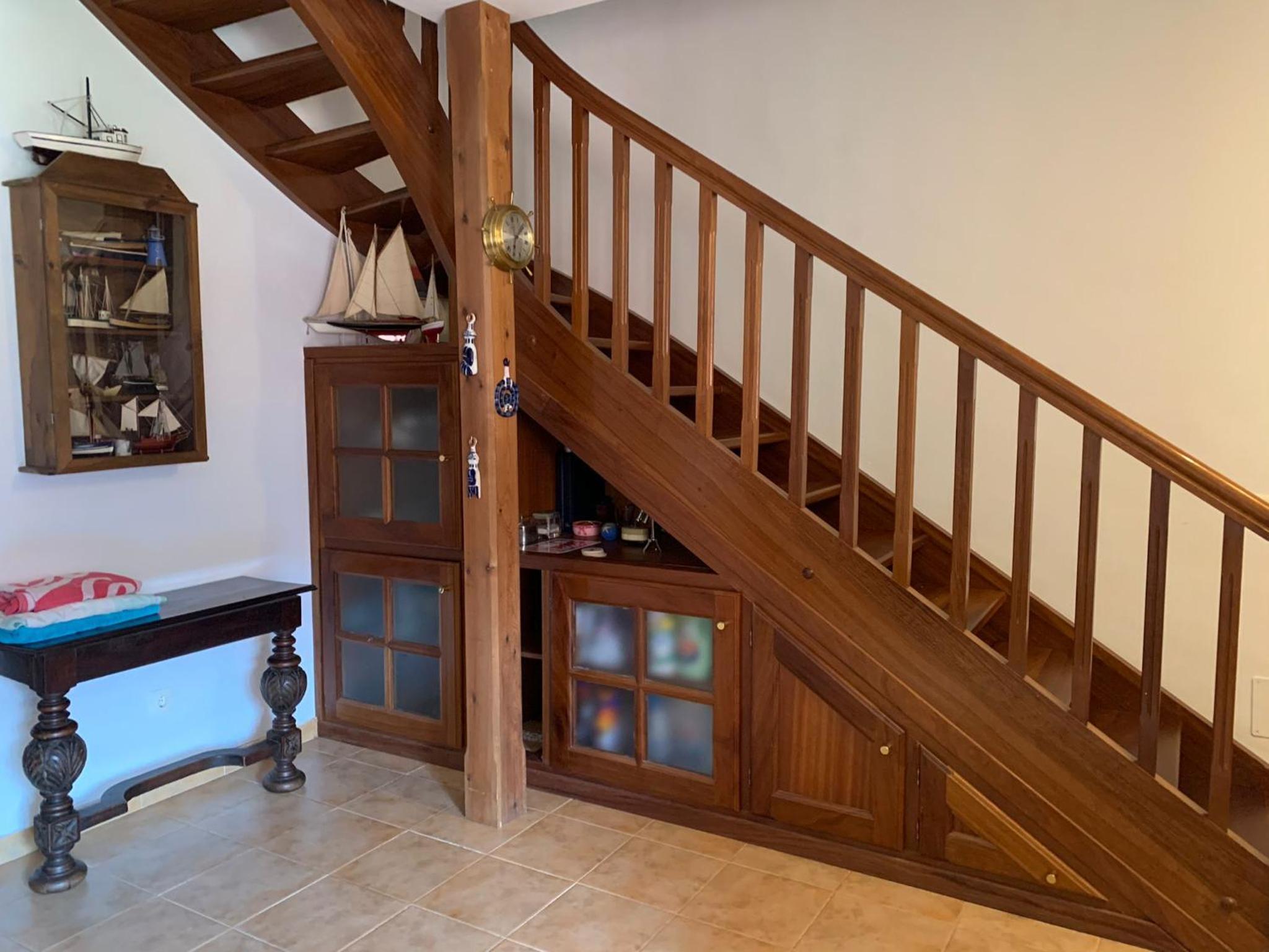 Four-Bedroom House photo 3
