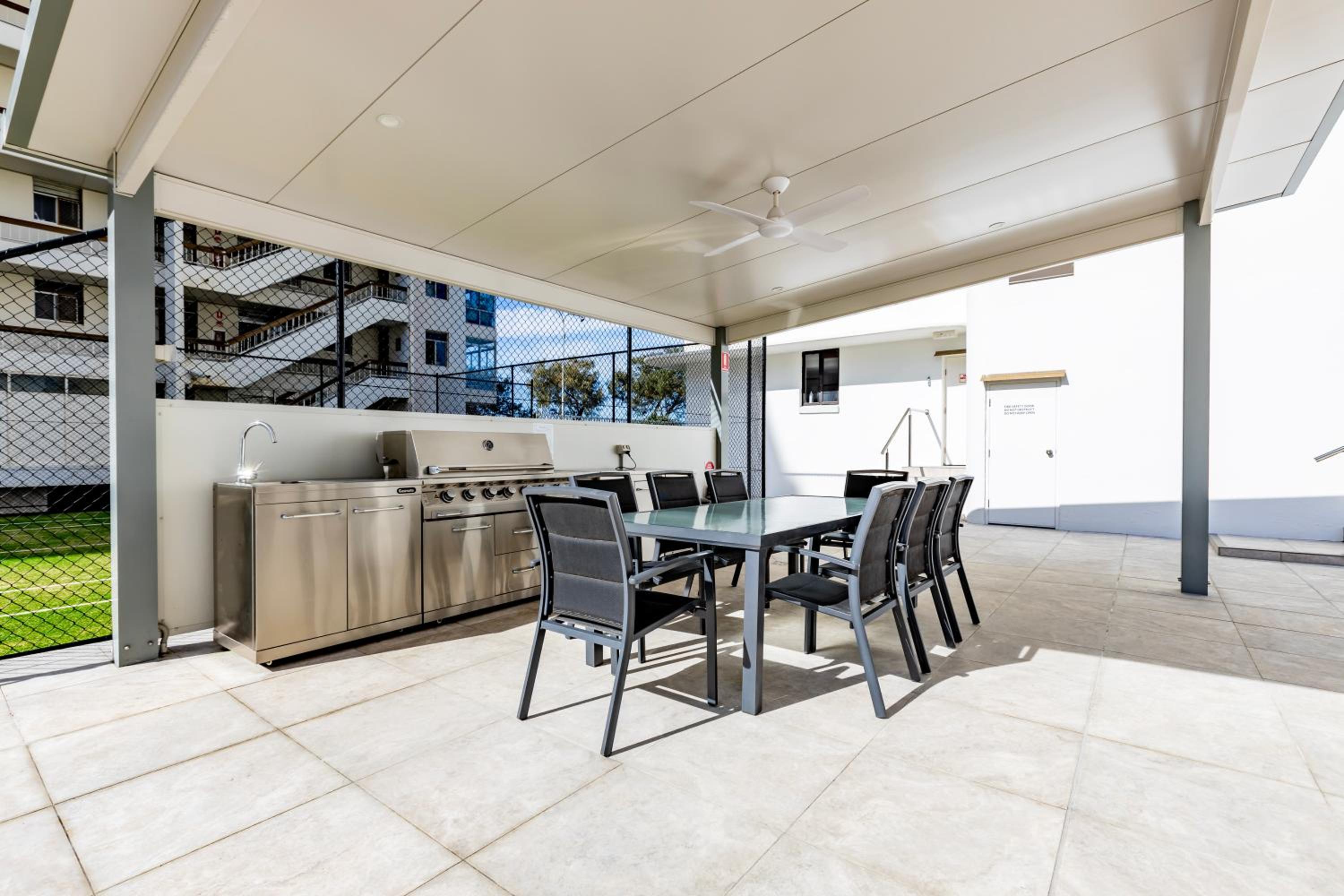 Two-Bedroom Apartment with Ocean View Standard photo 3