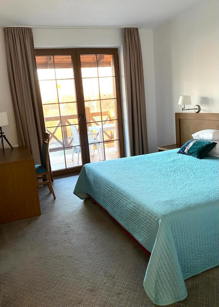 Suite with Balcony - Photo 3
