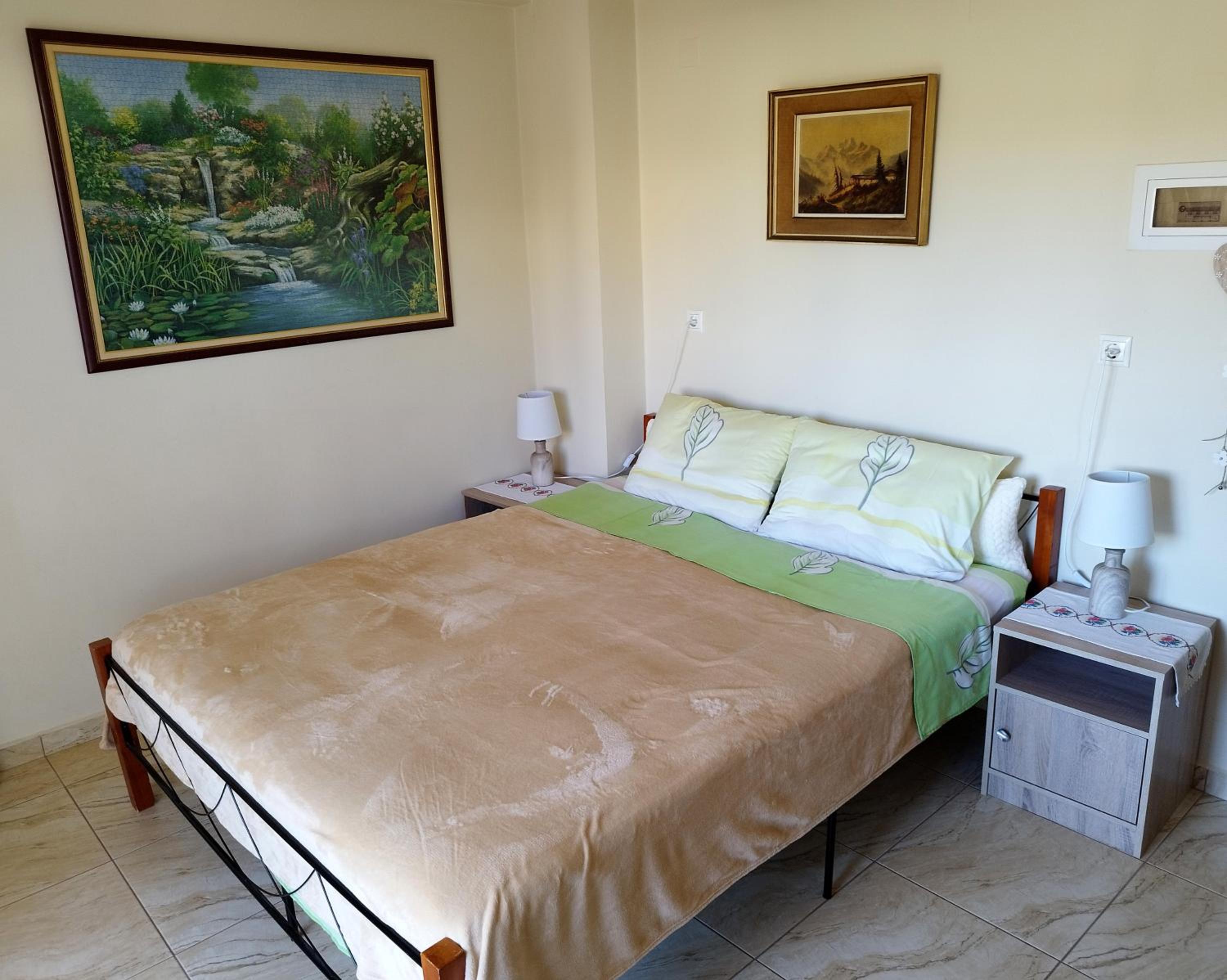 Double Room with Balcony - Photo 1