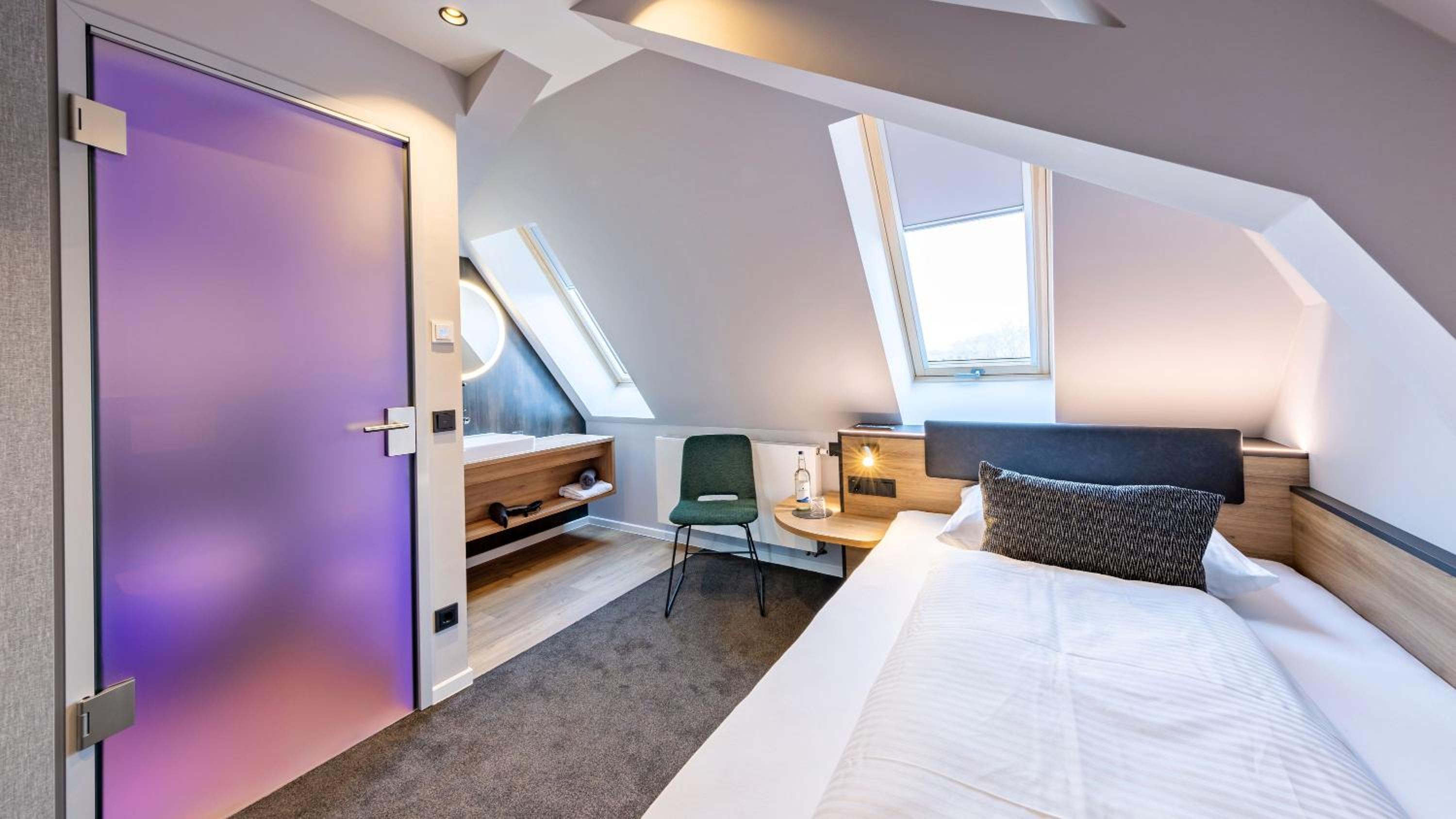 Single Room with Air Conditioning  photo 3