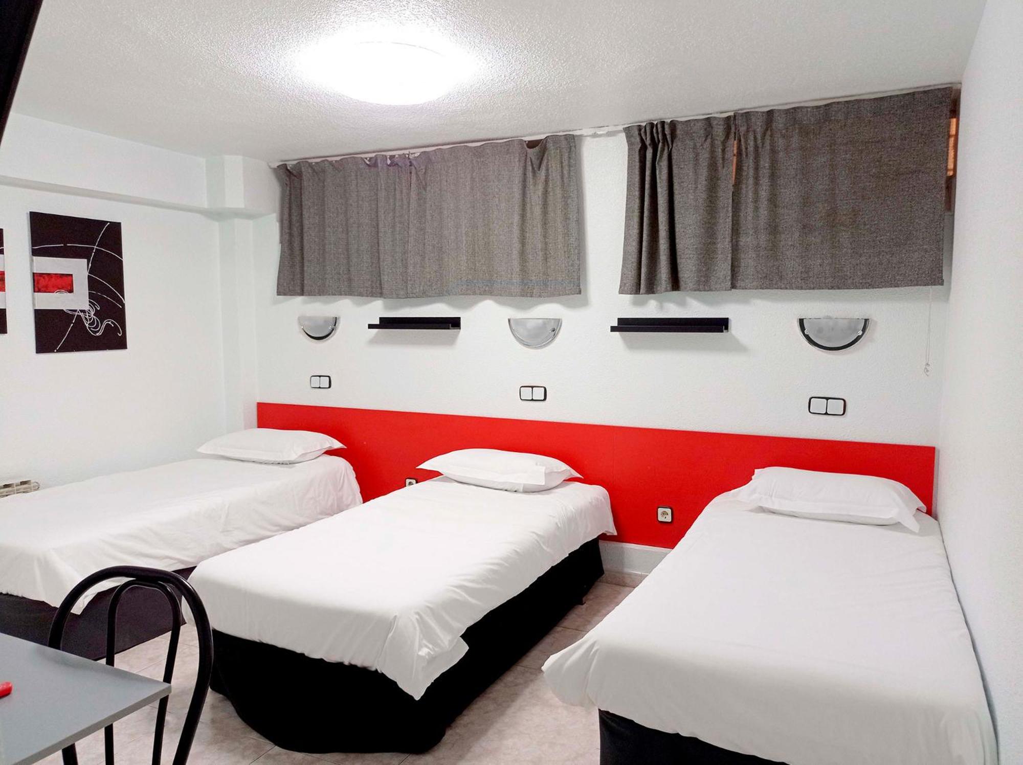 Triple Room - Photo 1