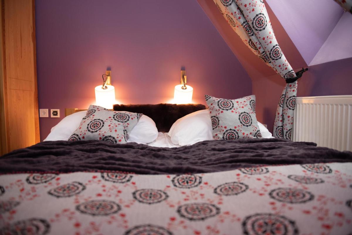 Small Double Room - Photo 4