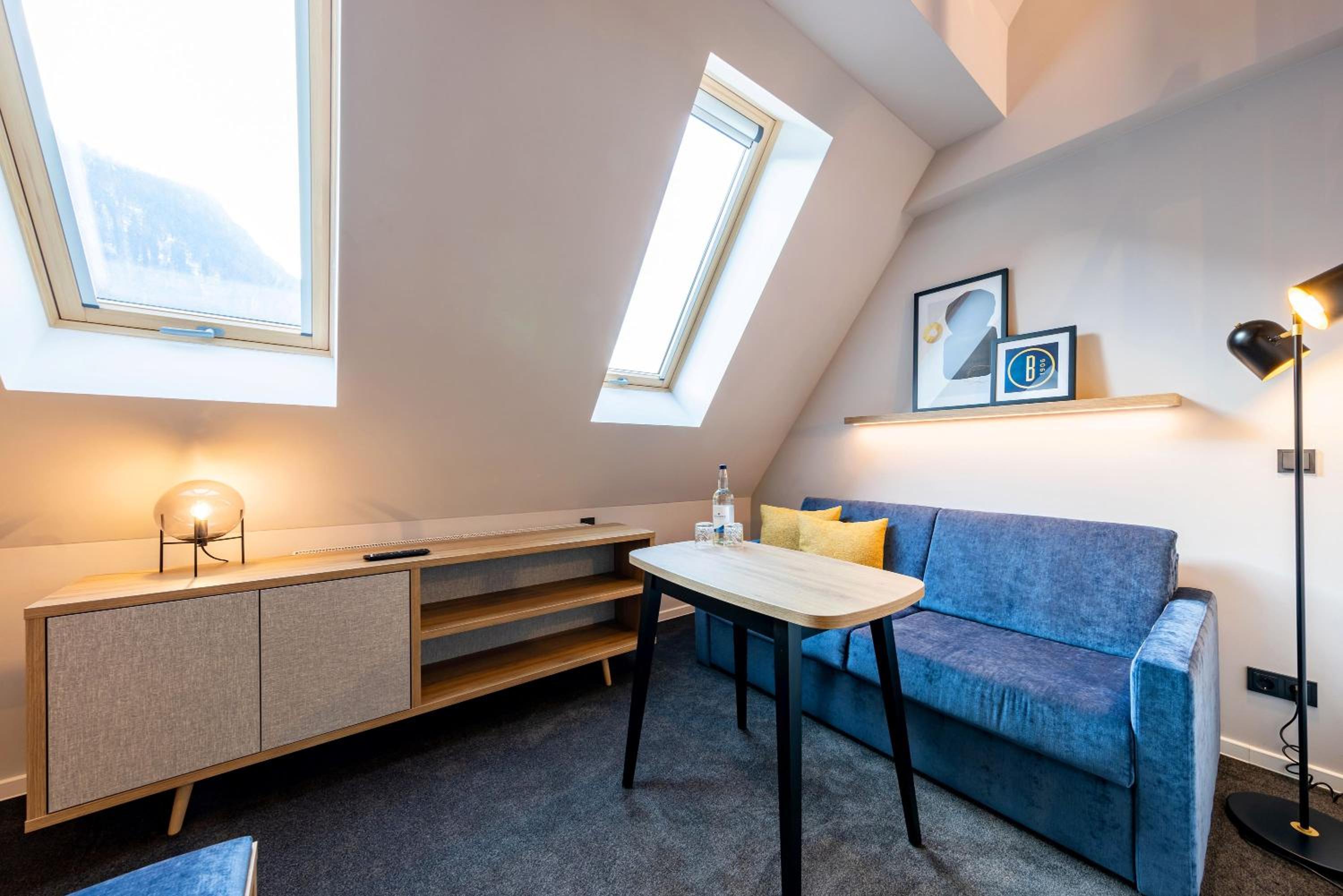 Deluxe Junior Suite with Kitchenette and Air Conditioning  photo 3