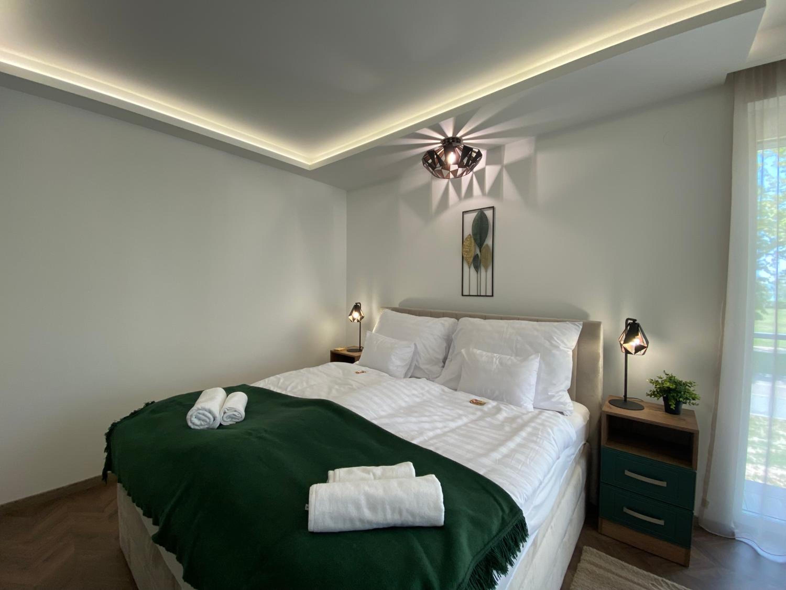 Apartment with Lake View photo 1