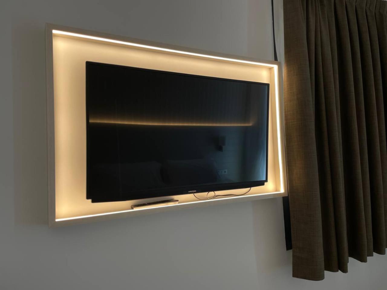 Double Room (1 Adult) - Photo 7
