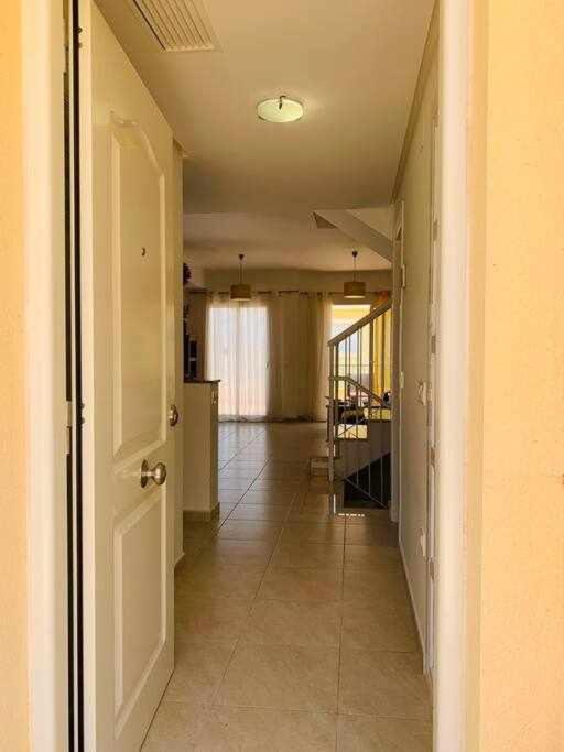 Casa de tres habitaciones