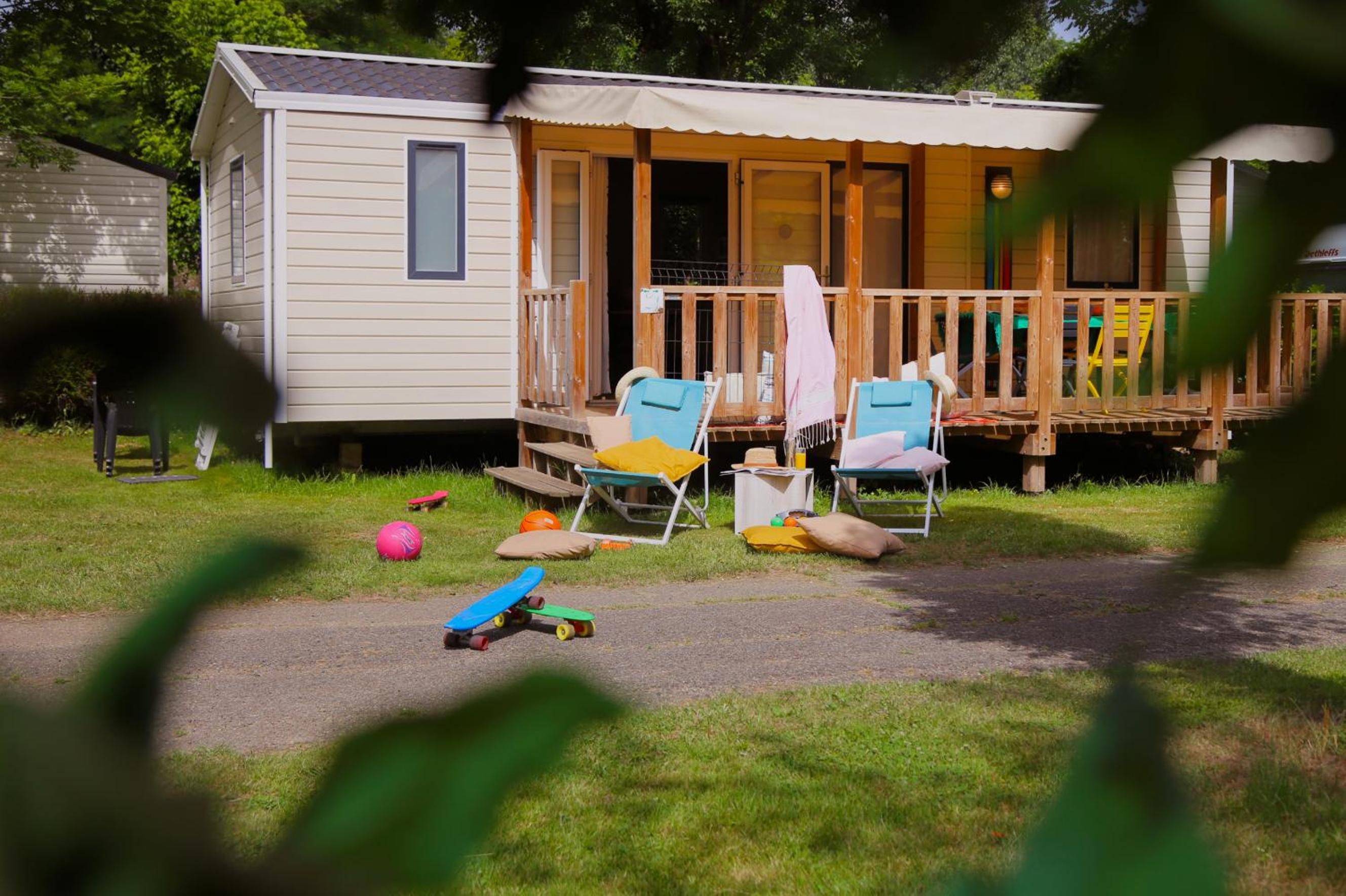 Mobile Home photo 1