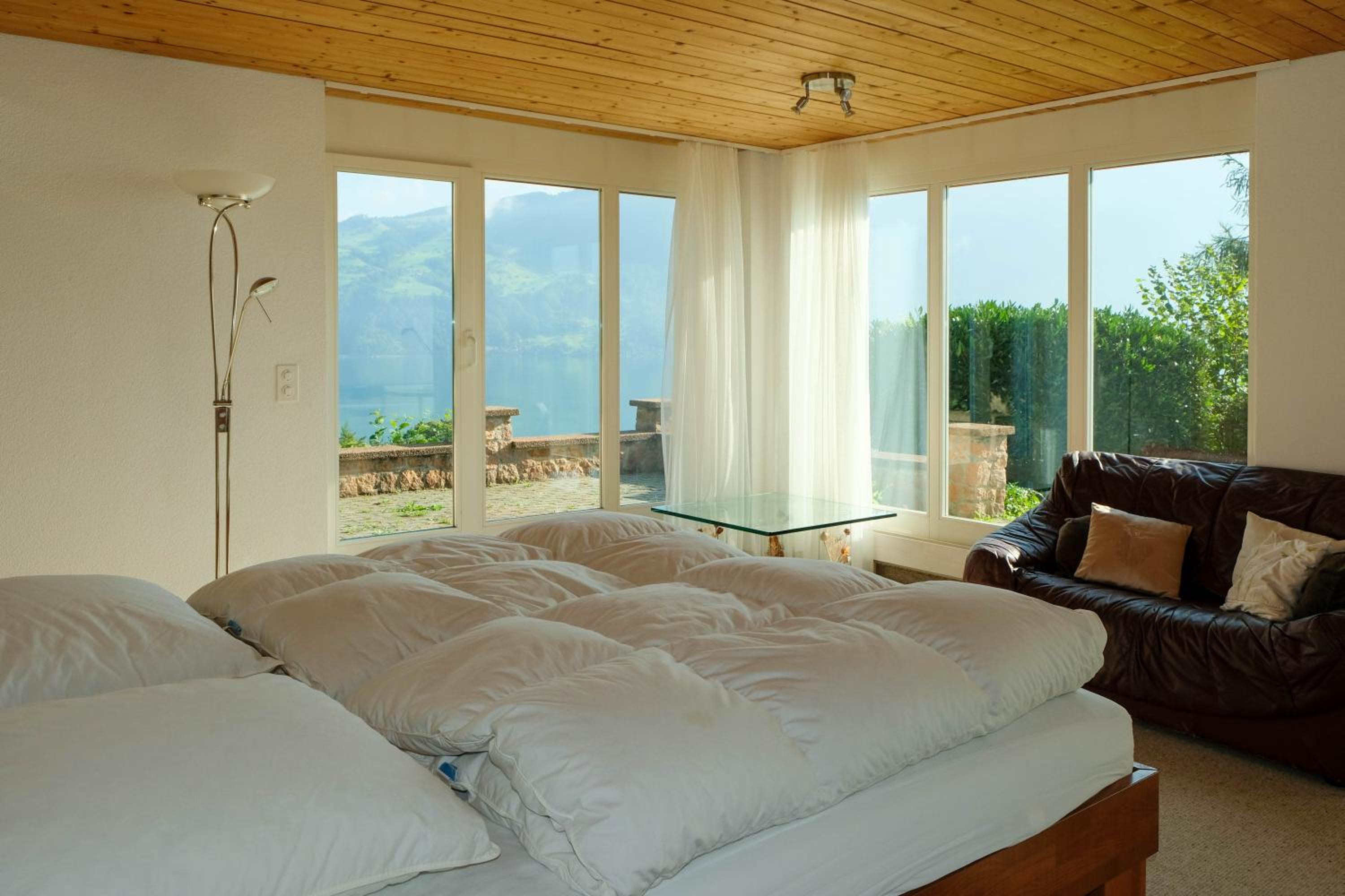 Villa photo 2