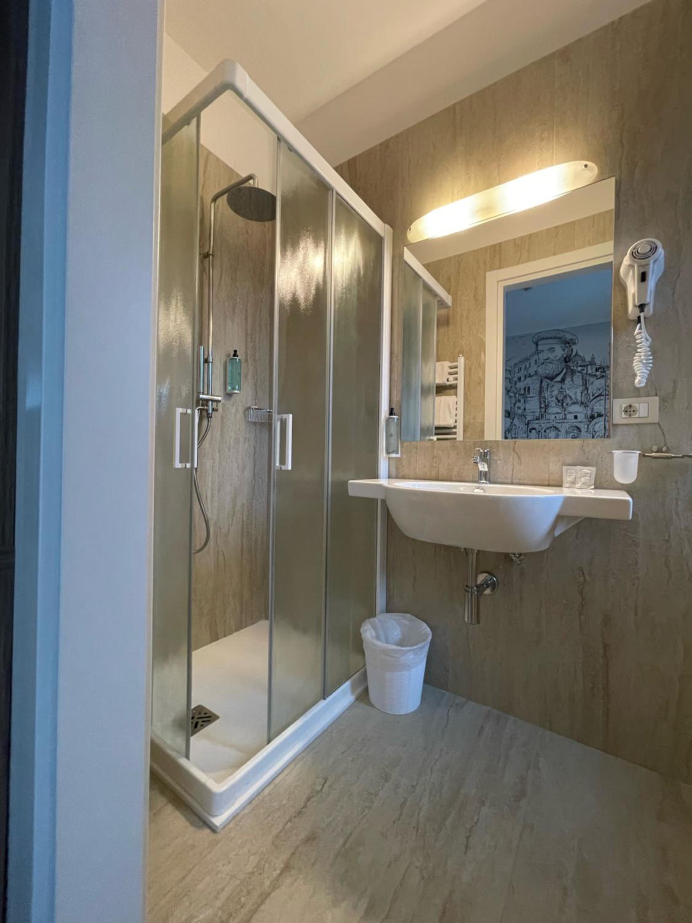 Comfort Triple Room - Photo 7