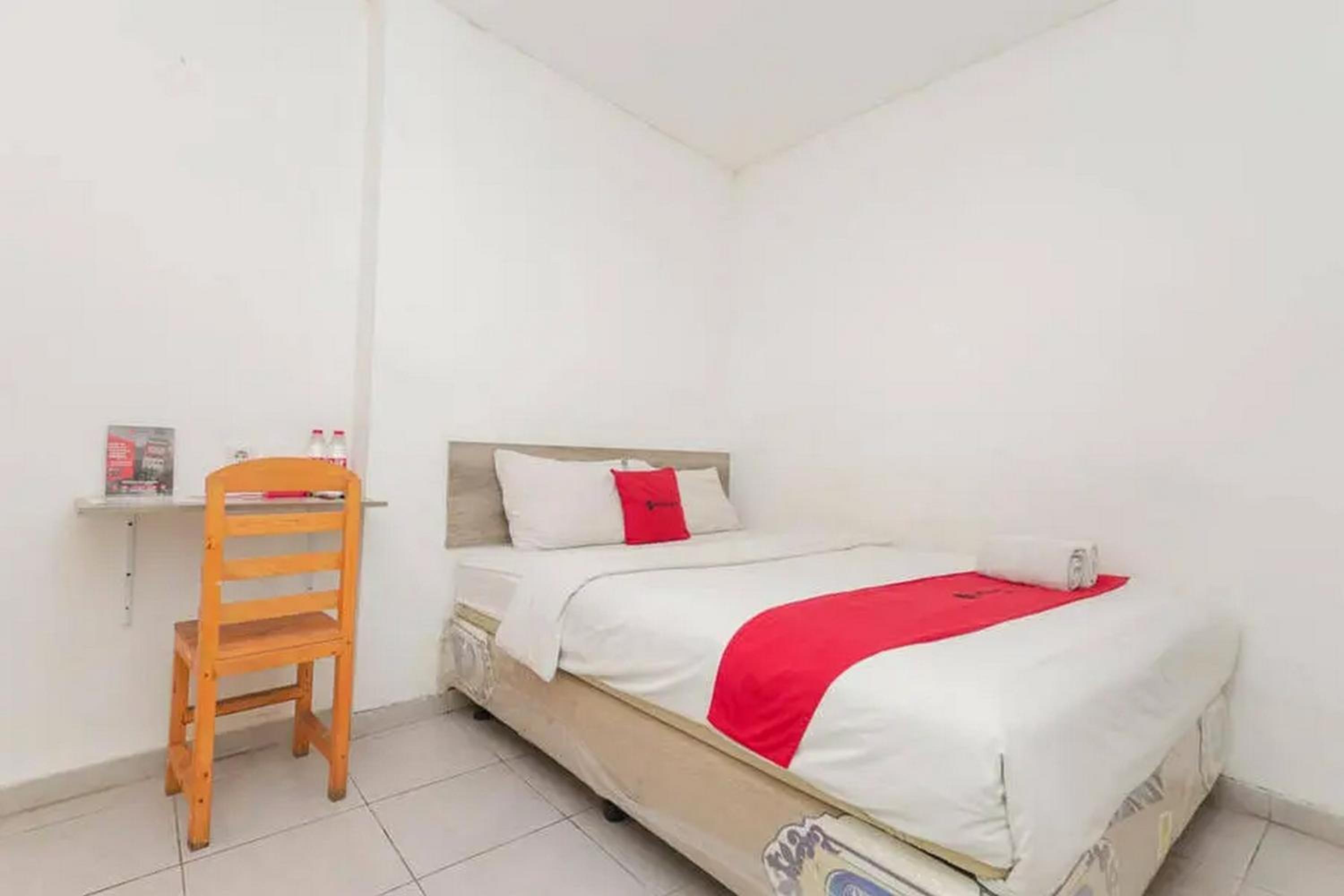 Double Room - Photo 2