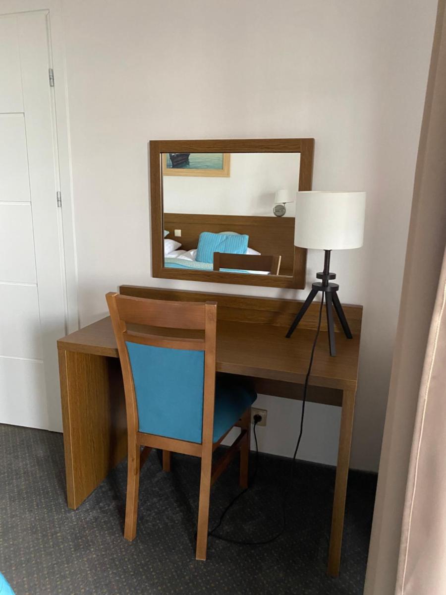 Suite with Balcony - Photo 2