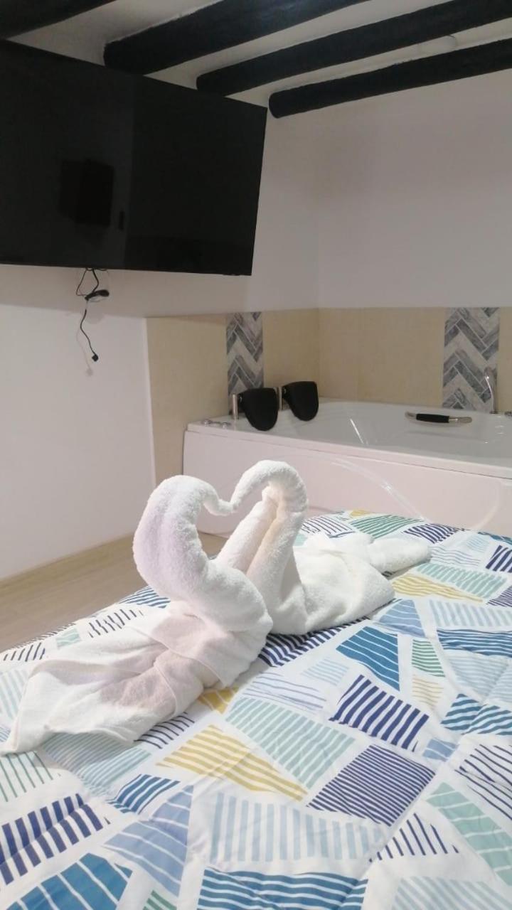 Deluxe Queen Room with Two Queen Beds photo 1
