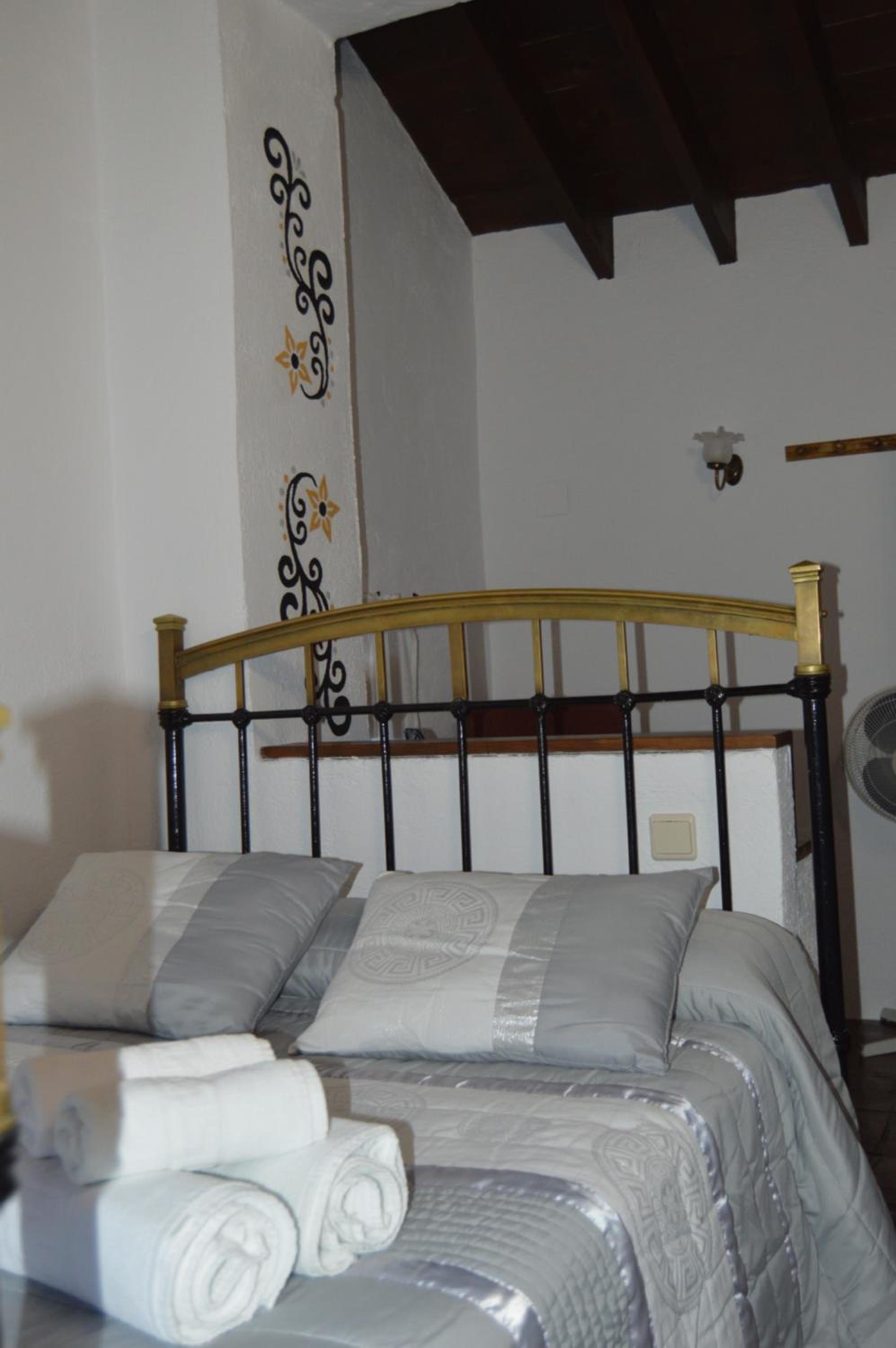 Four-Bedroom House photo 3