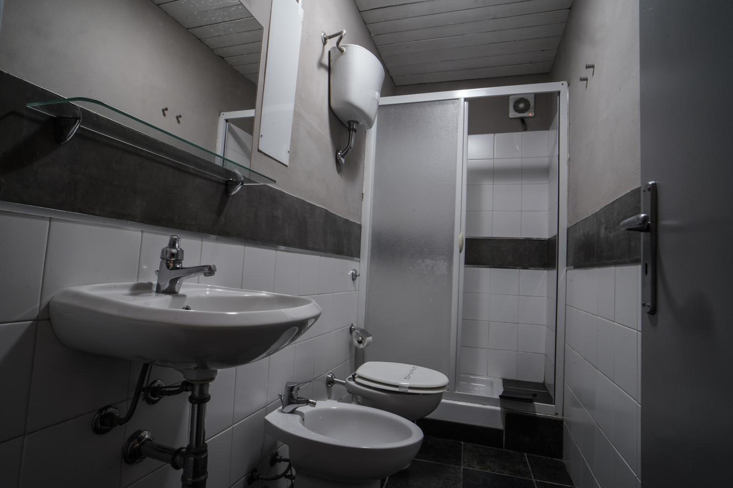 Triple Room with Sea View - Photo 8