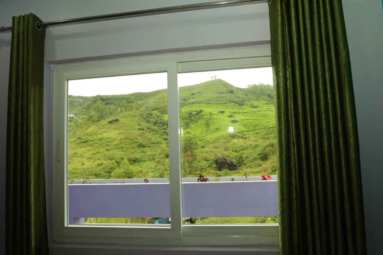 Family Room with Garden View photo 1