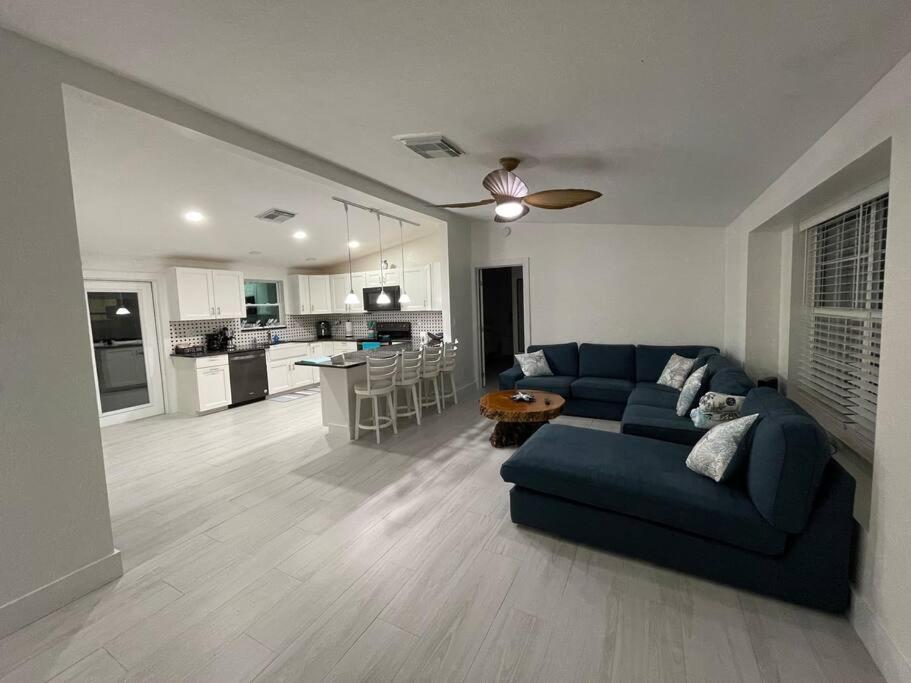 Three-Bedroom House photo 1