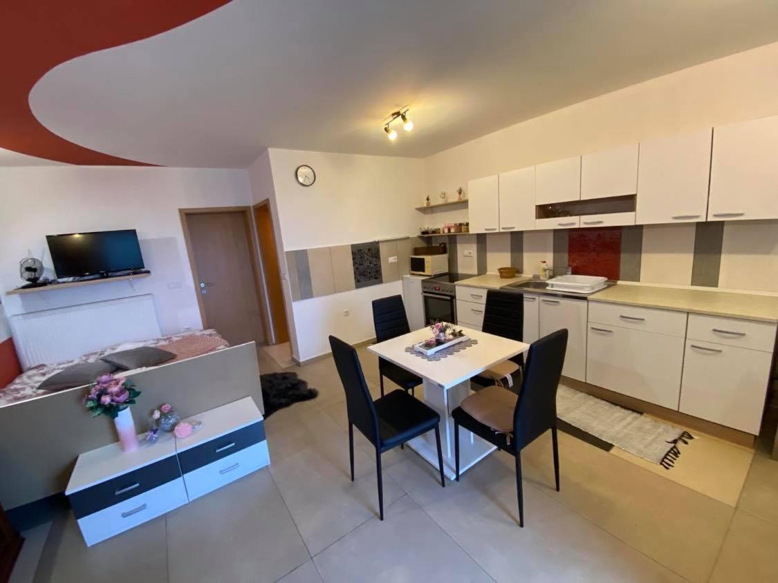 Apartment - Ground Floor photo 1