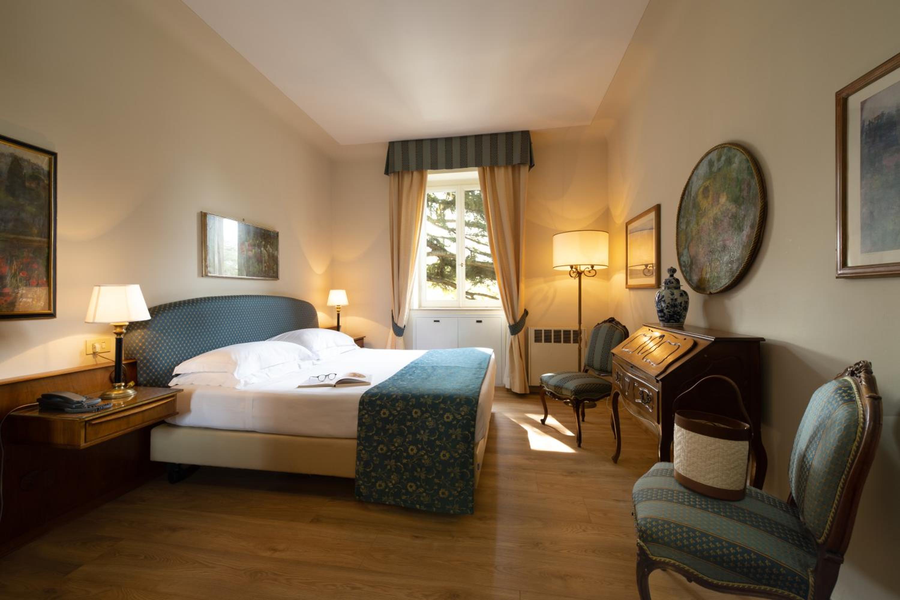 Standard Double or Twin Room photo 2