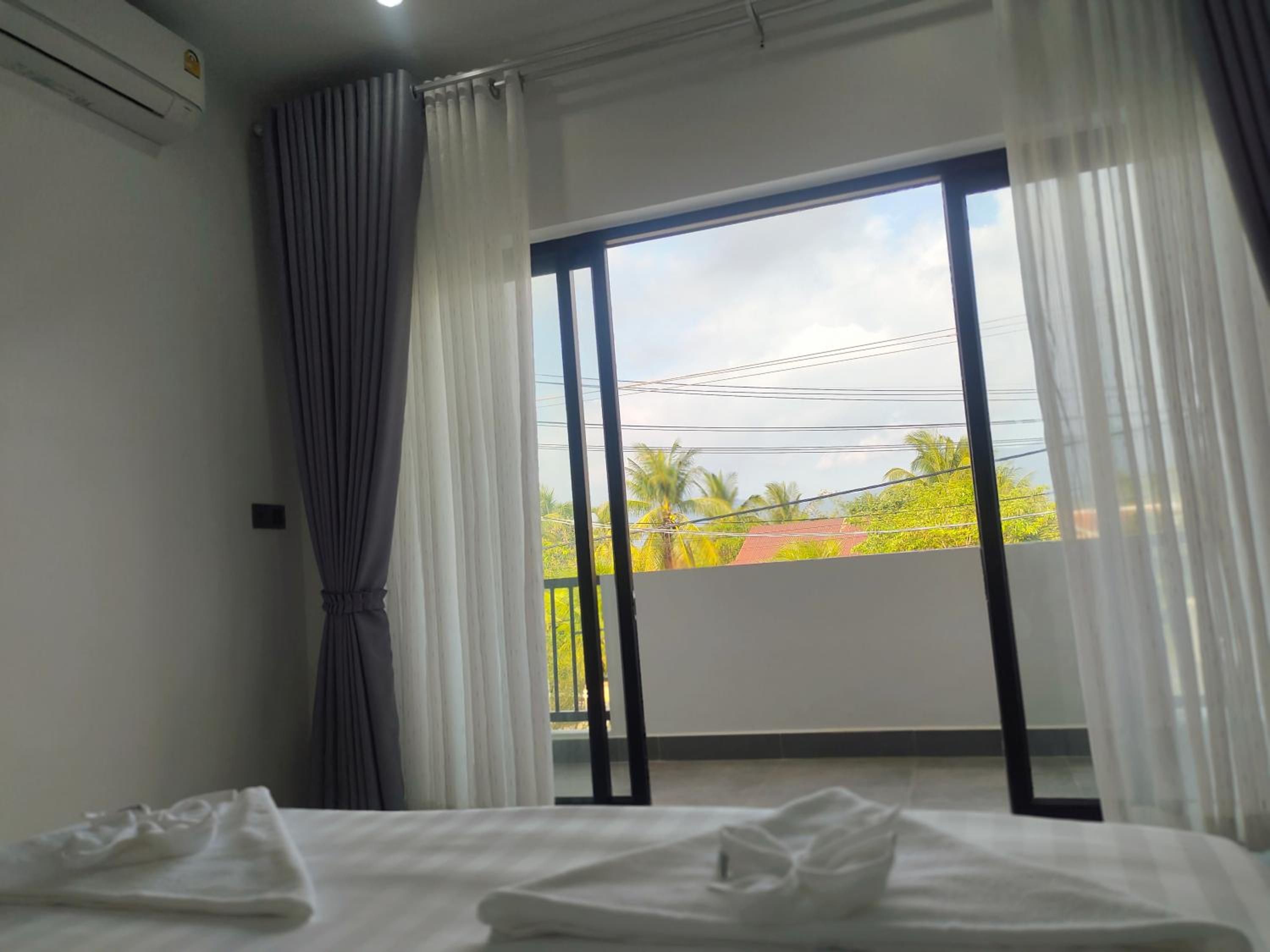 King Room with Mountain View photo 3